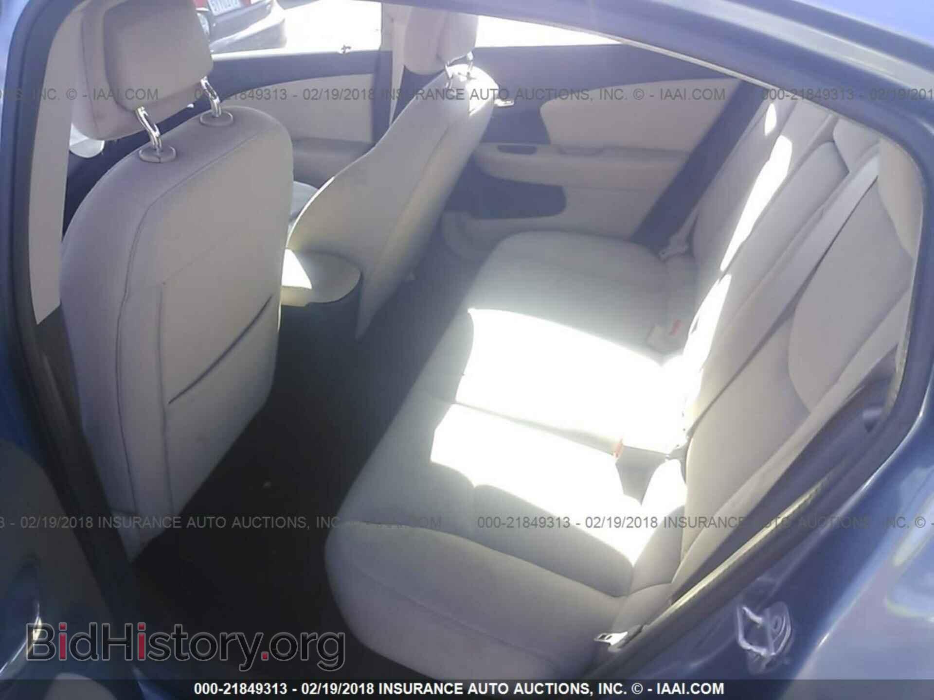 2011 Chrysler 200 - VIN: 1C3BC1FB1BN593117 - Фото 8