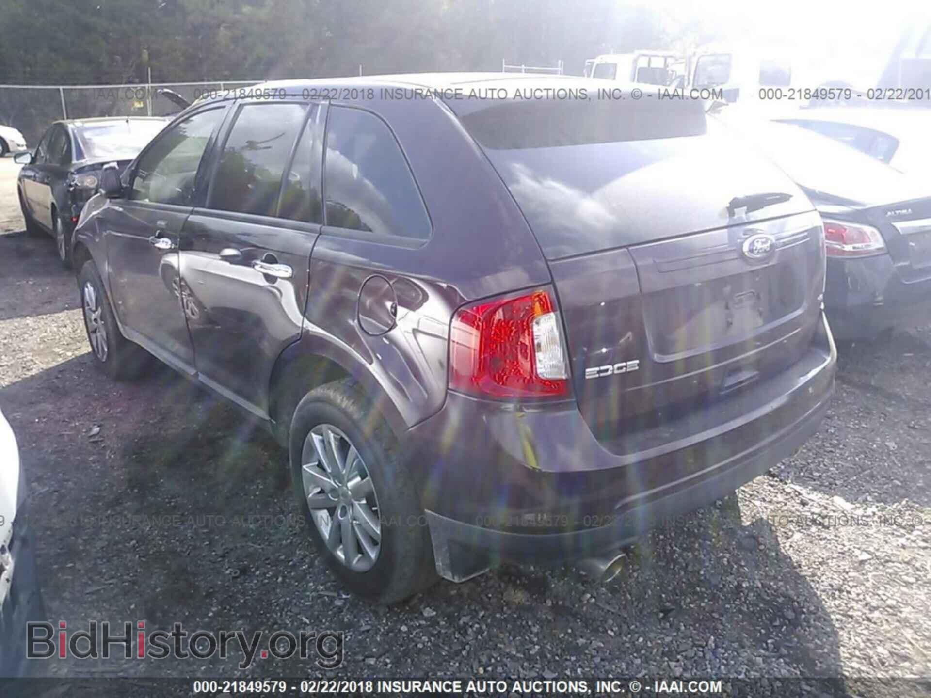 2011 Ford Edge - VIN: 2FMDK3JC5BBA67325 - Photo 3