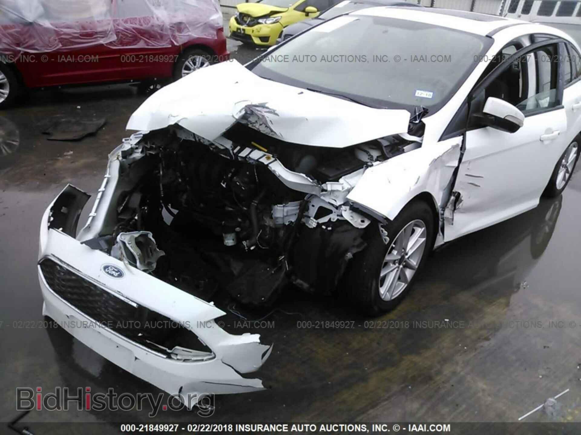 2016 Ford Focus - VIN: 1FADP3F20GL270142 - Фото 6