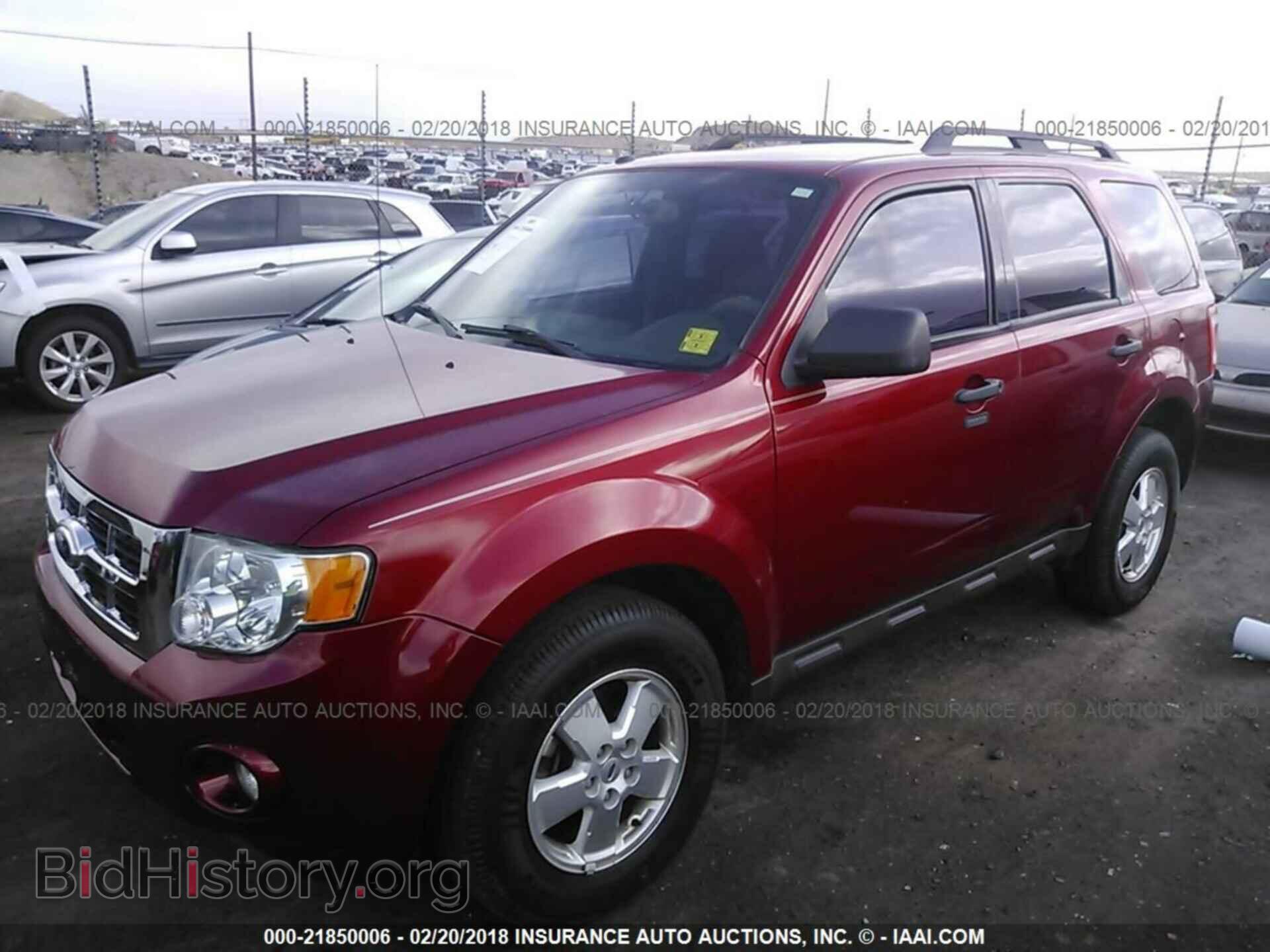 2012 Ford Escape - VIN: 1FMCU9D74CKA35643 - Фото 2