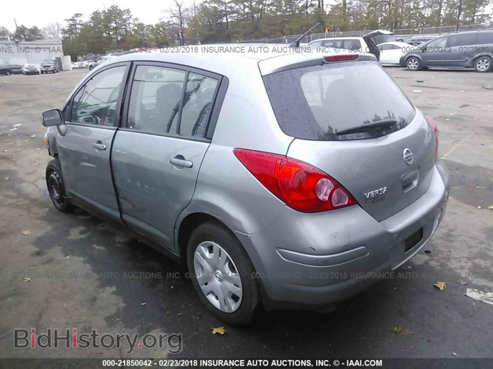 2011 Nissan Versa - VIN: 3N1BC1CP8BL417440 - Фото 3