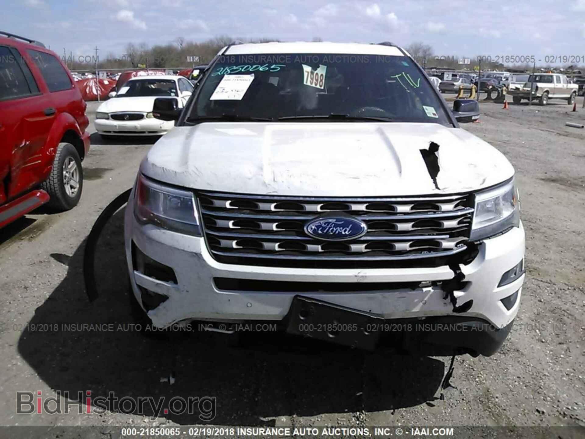 2016 Ford Explorer - VIN: 1FM5K7D82GGA82643 - Photo 6