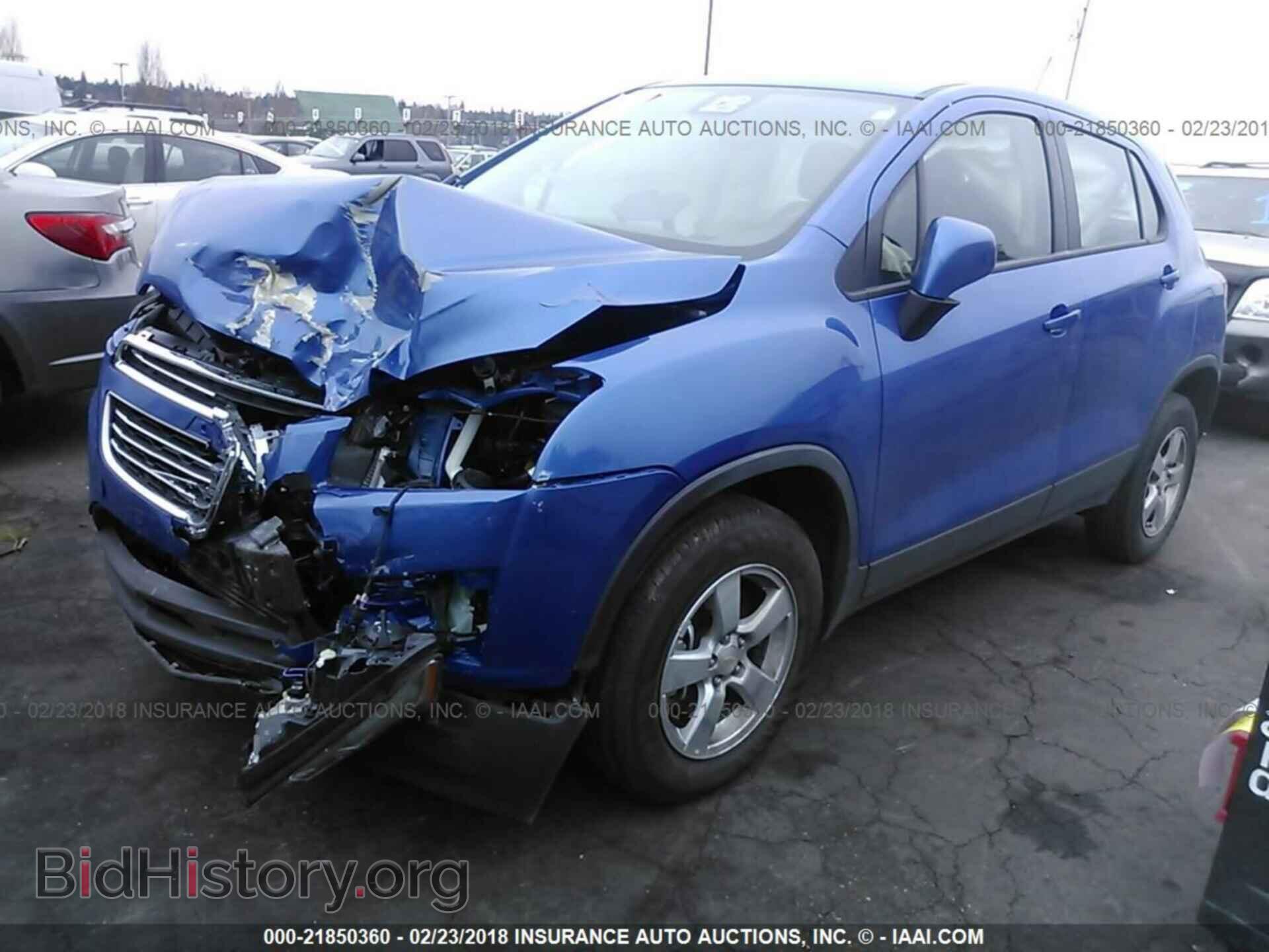 2015 Chevrolet Trax - VIN: KL7CJPSB6FB178734 - Фото 2
