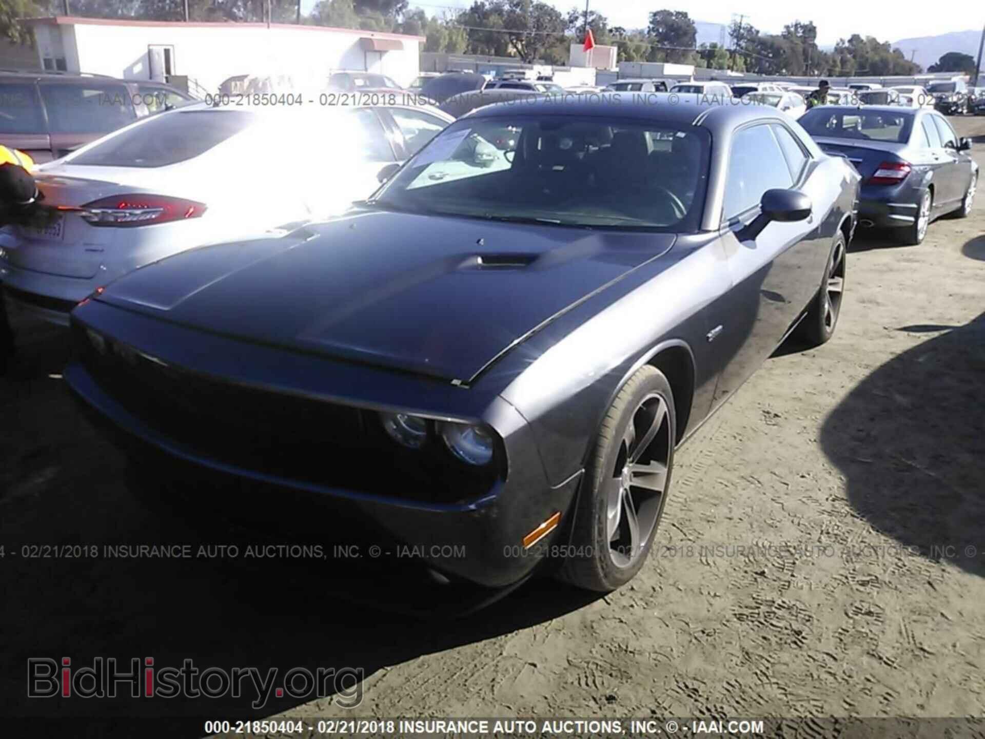 2014 Dodge Challenger - VIN: 2C3CDYAG4EH251459 - Photo 2