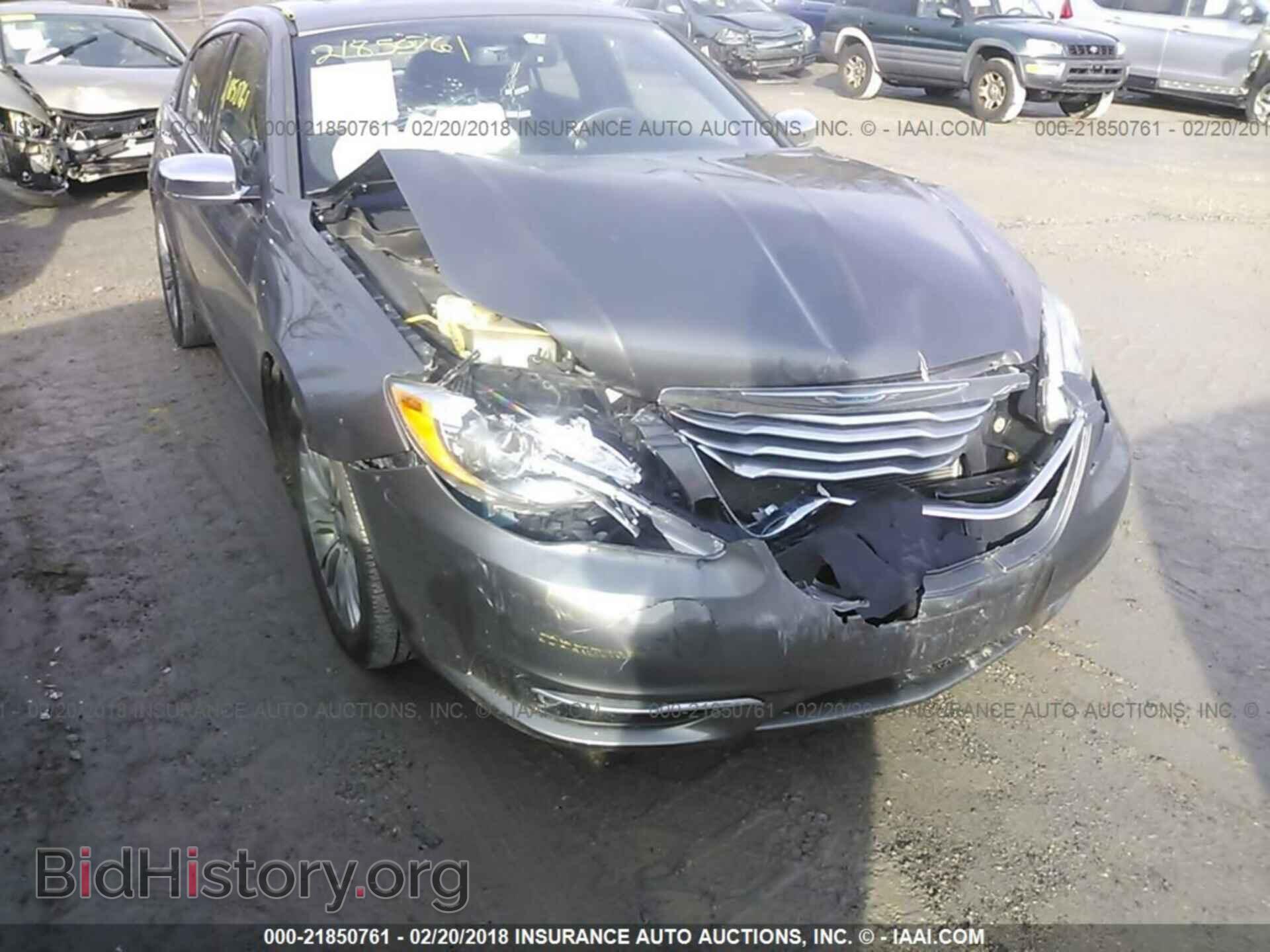 2012 Chrysler 200 - VIN: 1C3CCBCBXCN288960 - Photo 6