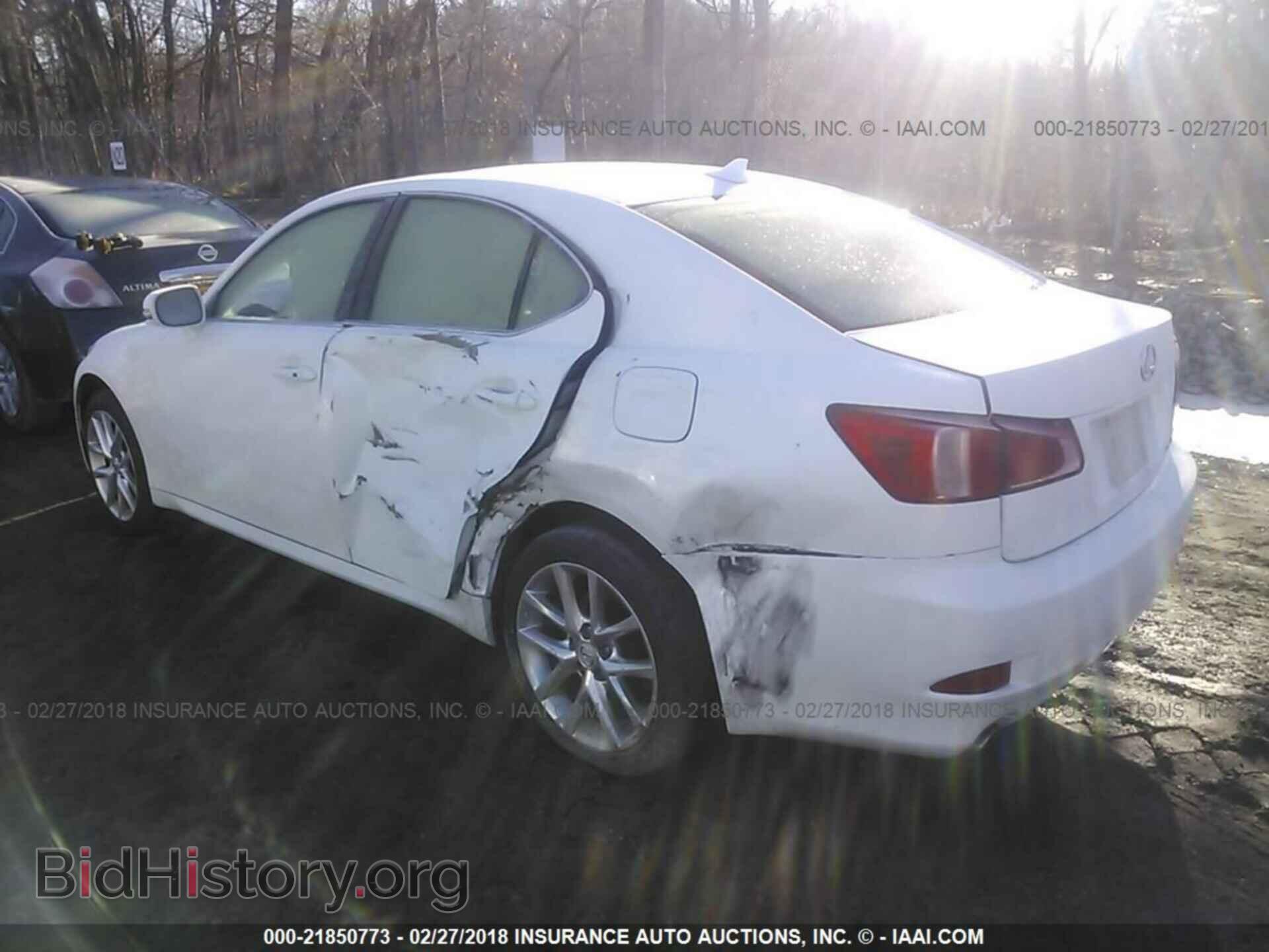 2012 Lexus Is - VIN: JTHCF5C25C5056589 - Фото 3