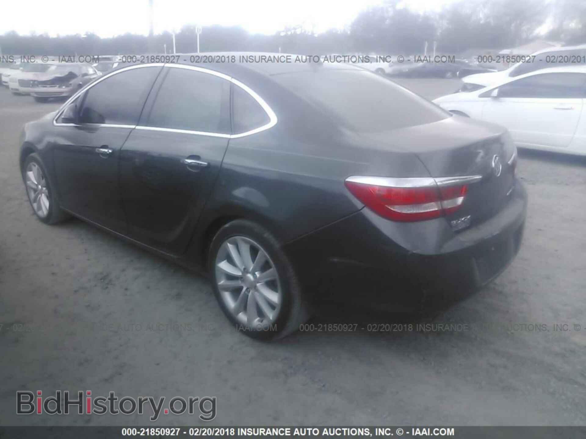 2014 Buick Verano - VIN: 1G4PP5SK8E4112109 - Photo 3