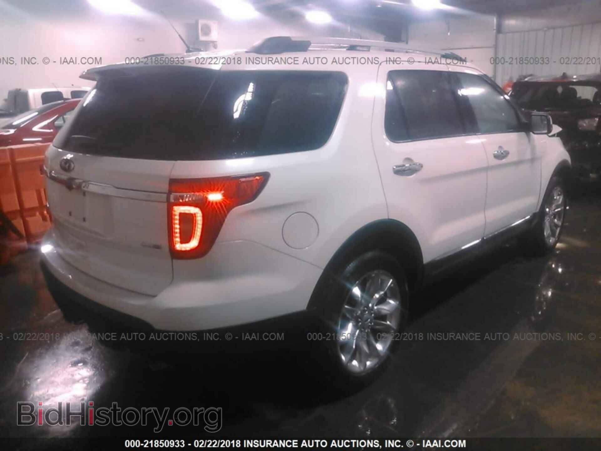 2013 Ford Explorer - VIN: 1FM5K8F83DGA25625 - Фото 4