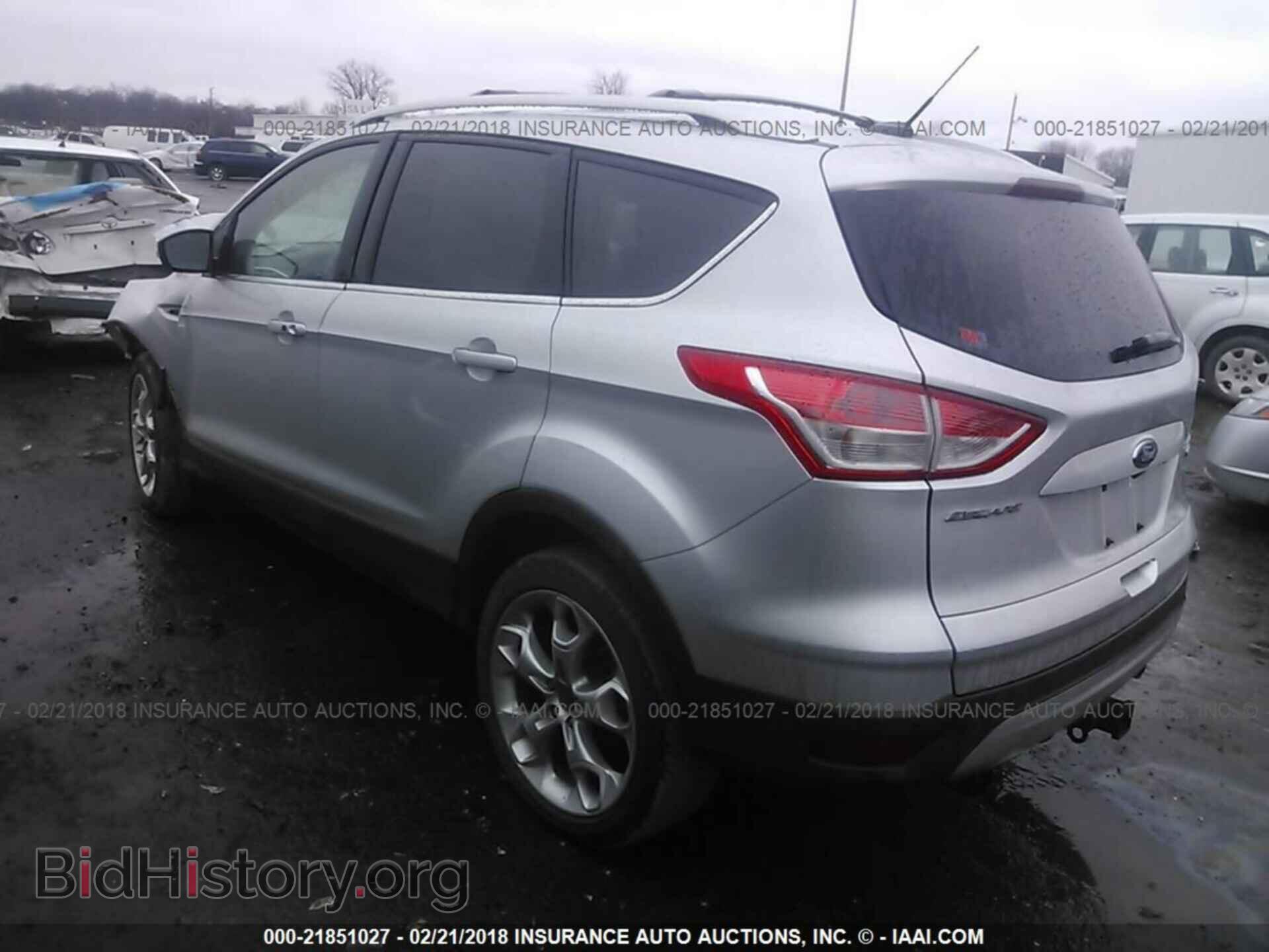 2013 Ford Escape - VIN: 1FMCU9J98DUB45140 - Photo 3