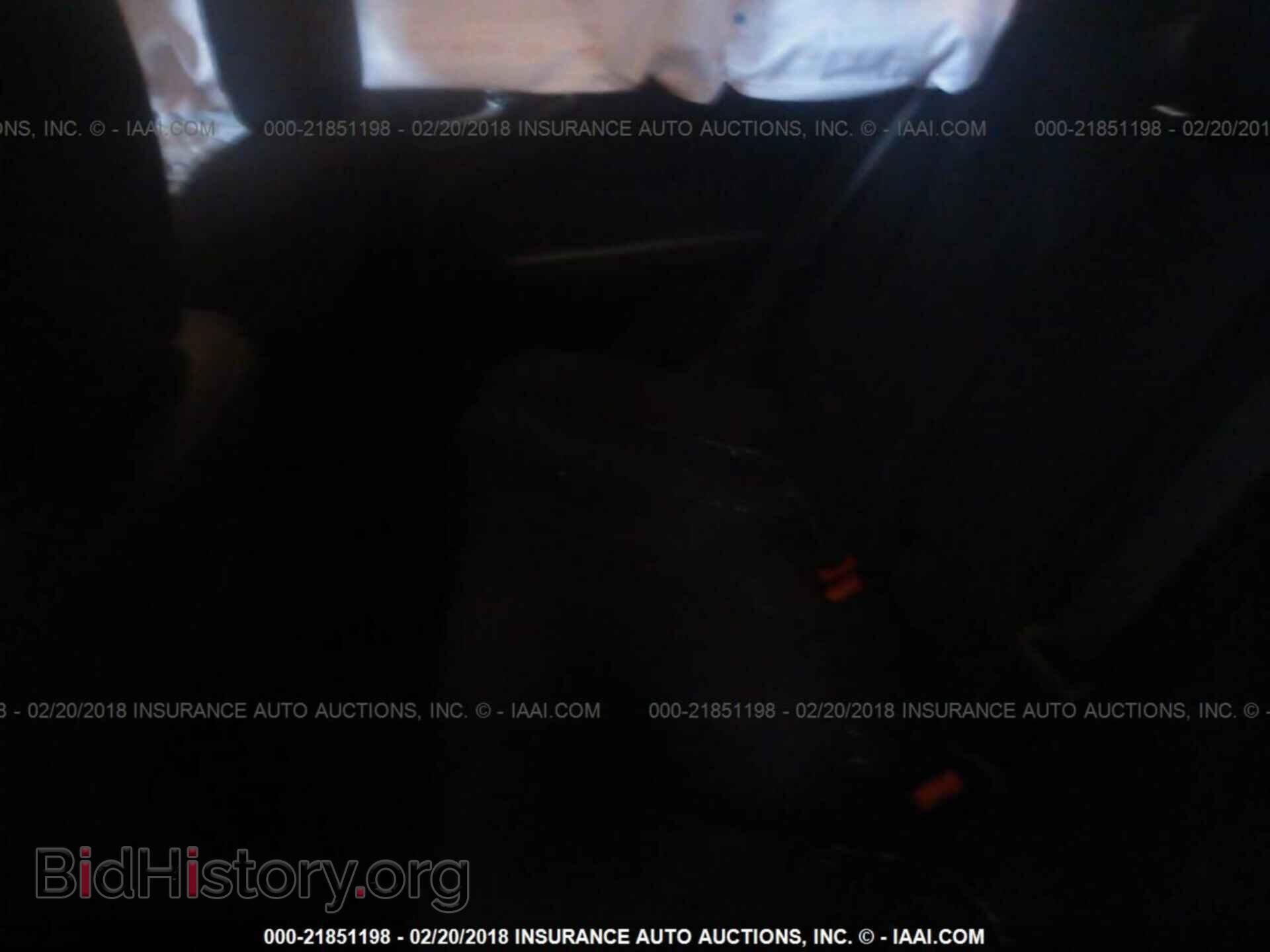 2015 Chrysler 200 - VIN: 1C3CCCAB7FN574875 - Photo 8
