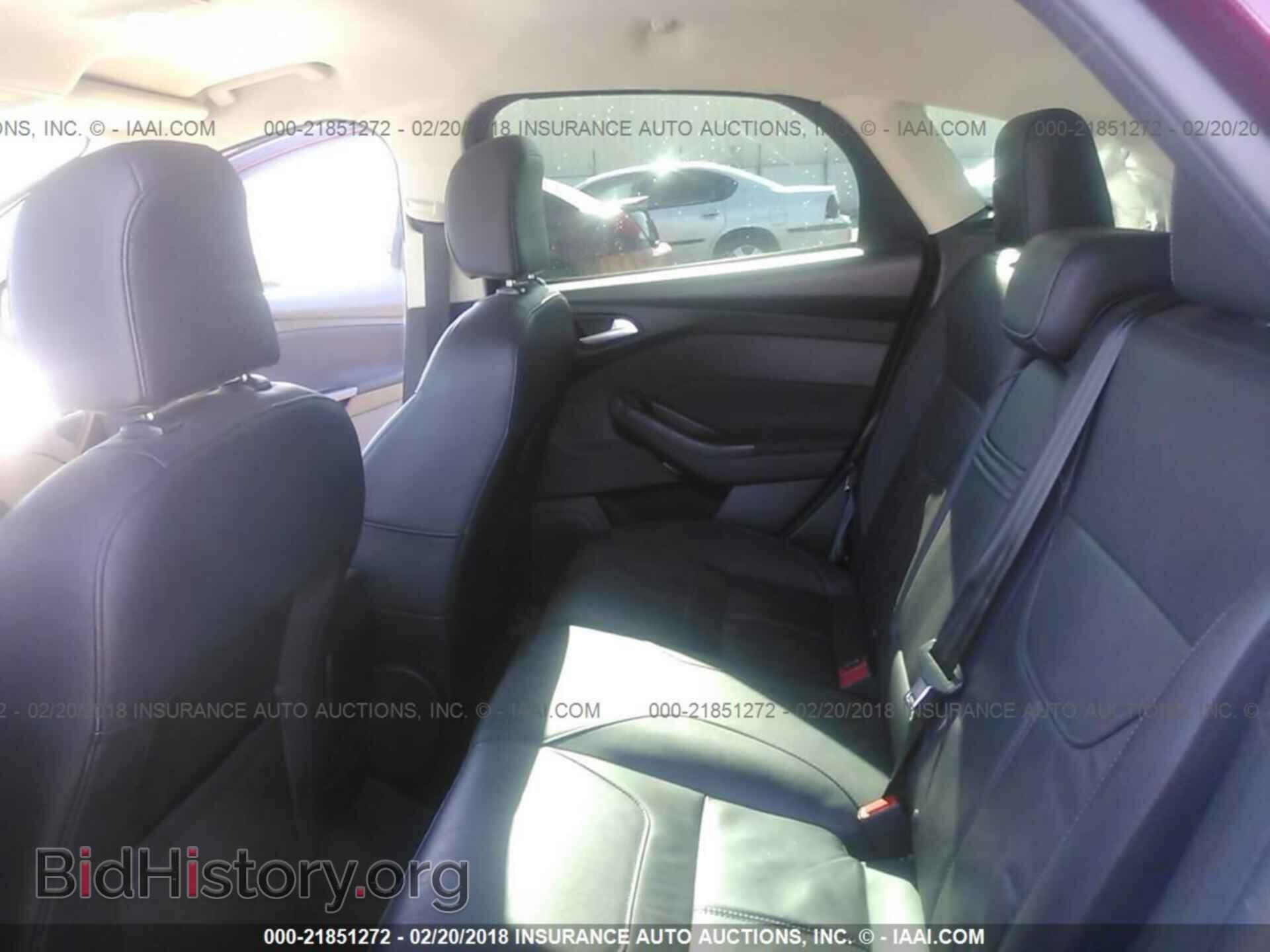 2015 Ford Focus - VIN: 1FADP3K27FL271017 - Photo 8