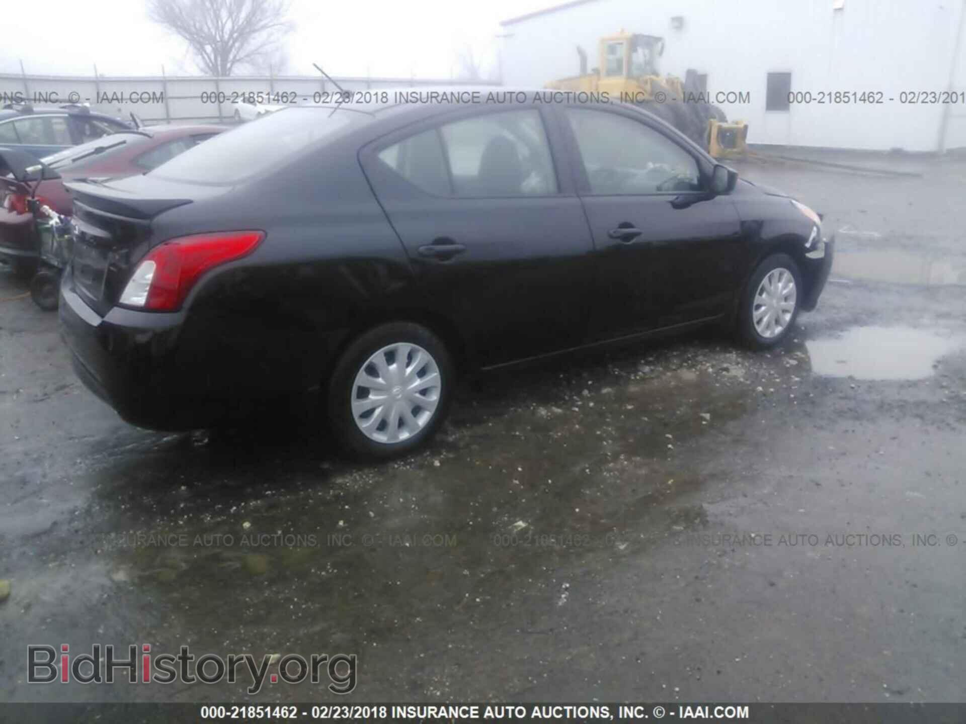 2017 Nissan Versa - VIN: 3N1CN7AP1HL823105 - Фото 4