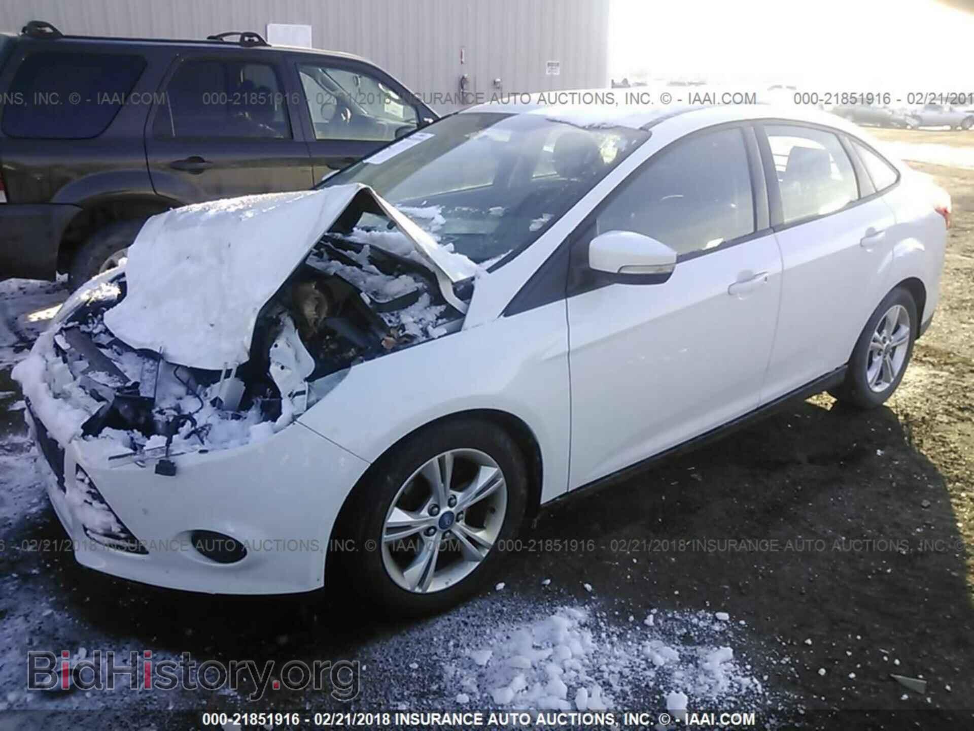 2013 Ford Focus - VIN: 1FADP3F2XDL222286 - Фото 2