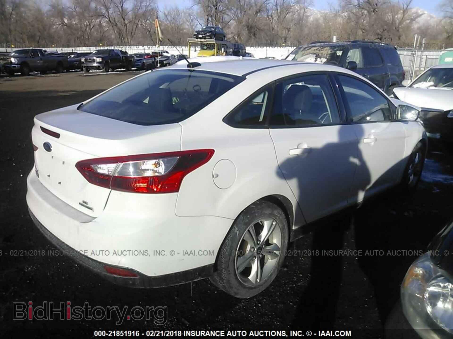 2013 Ford Focus - VIN: 1FADP3F2XDL222286 - Фото 4