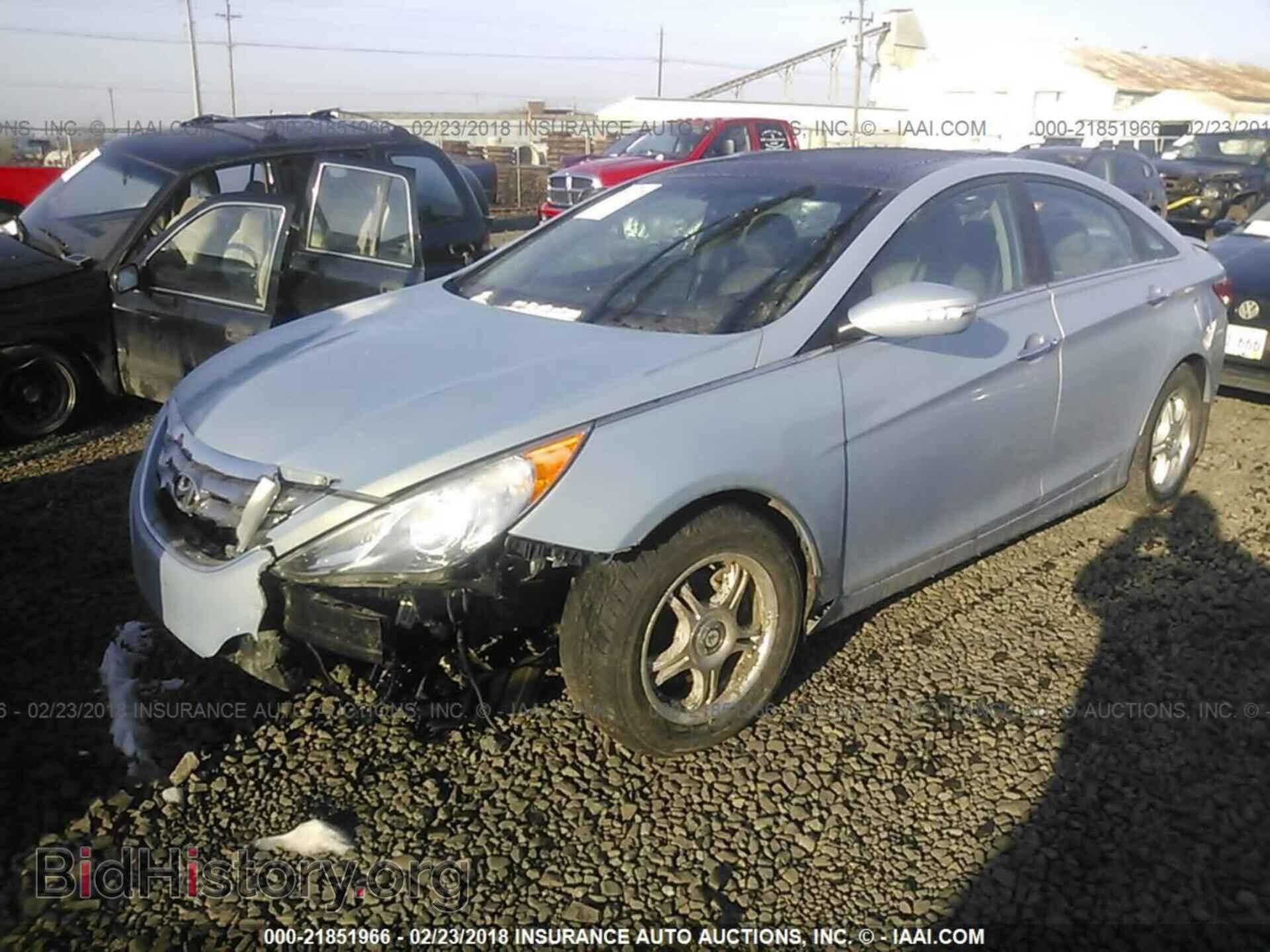 2012 Hyundai Sonata - VIN: 5NPEC4AB0CH368870 - Фото 2