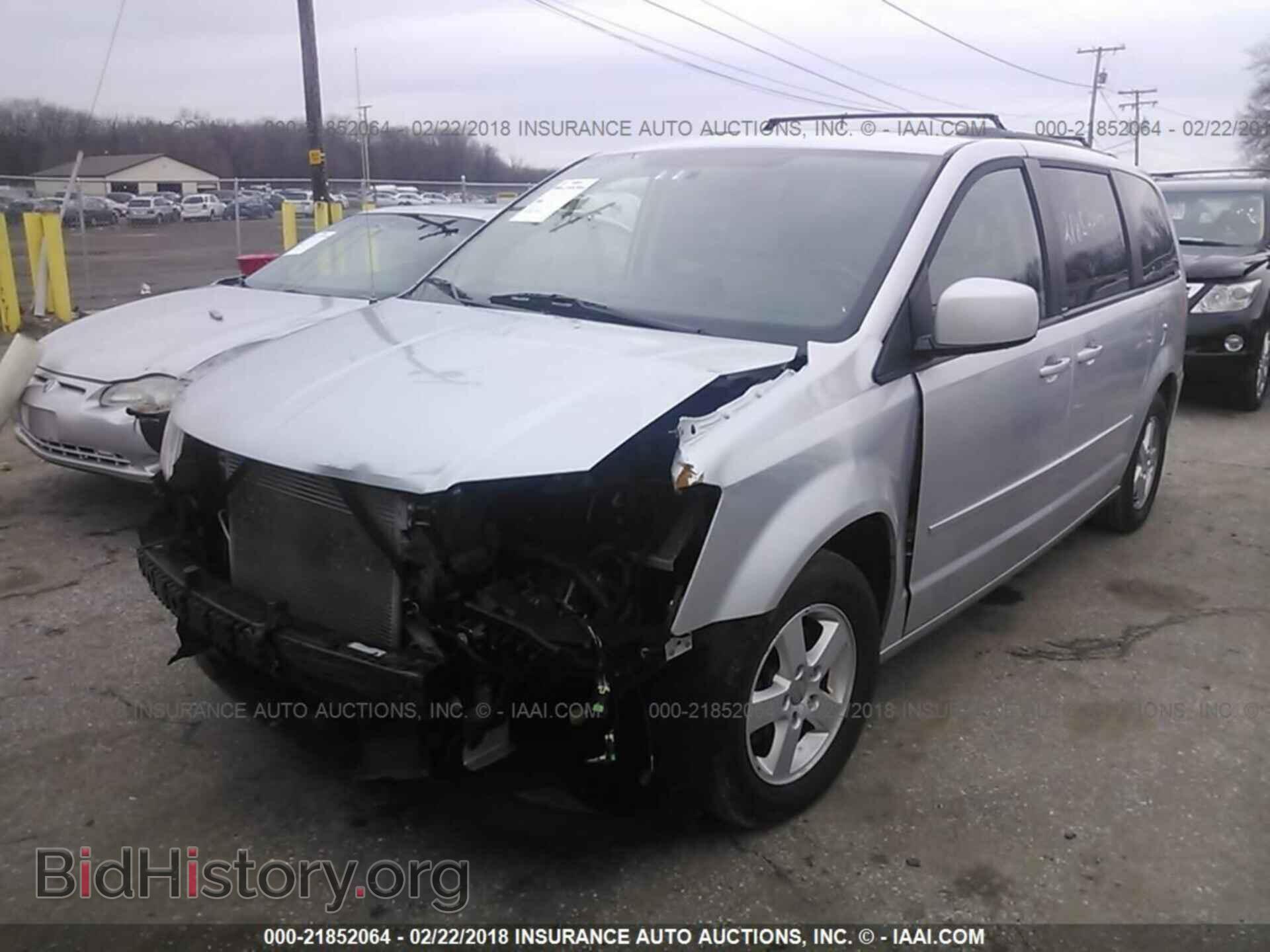 2011 Dodge Grand caravan - VIN: 2D4RN3DG2BR728464 - Photo 2