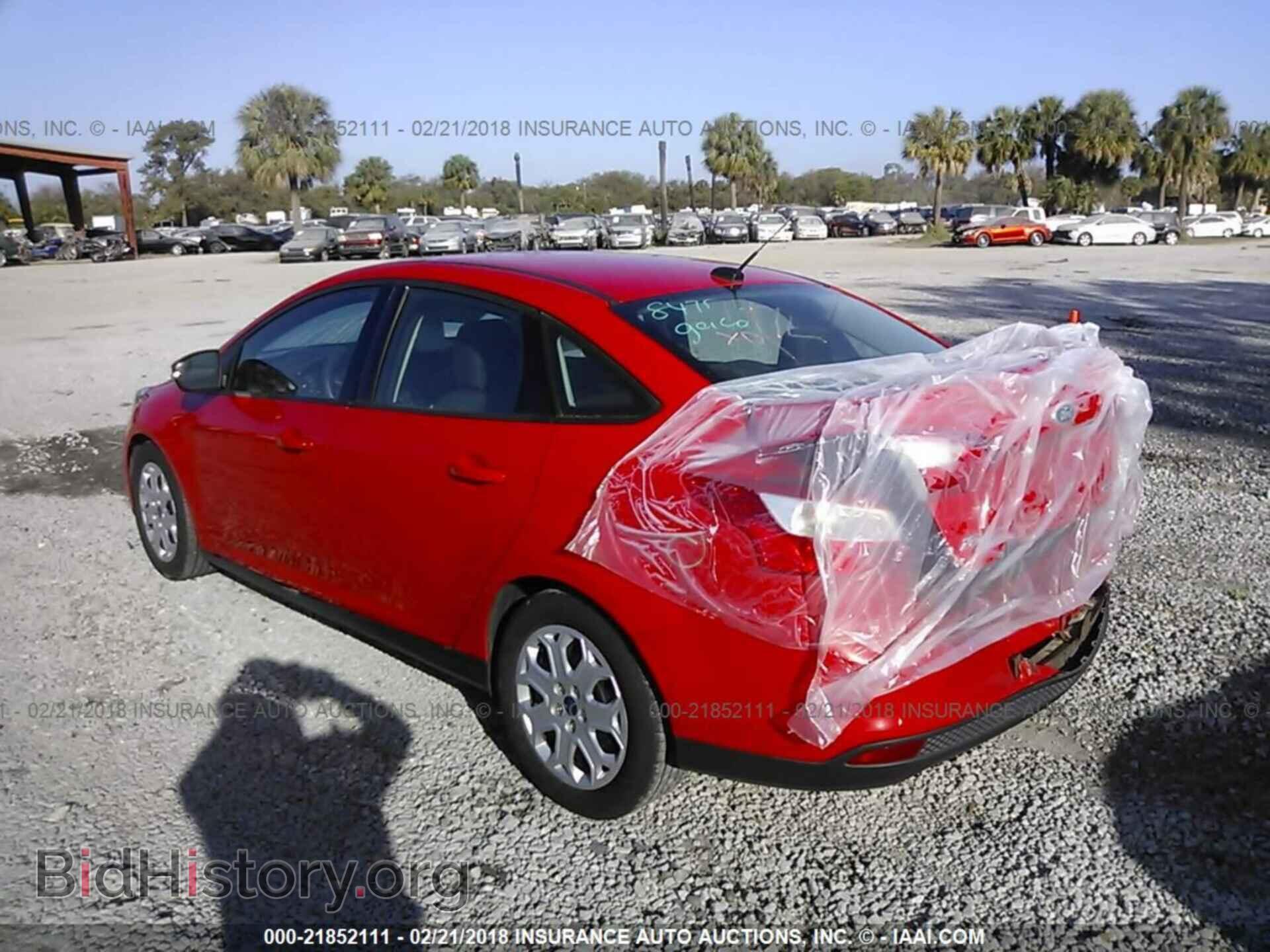 2014 Ford Focus - VIN: 1FADP3F27EL331306 - Photo 3