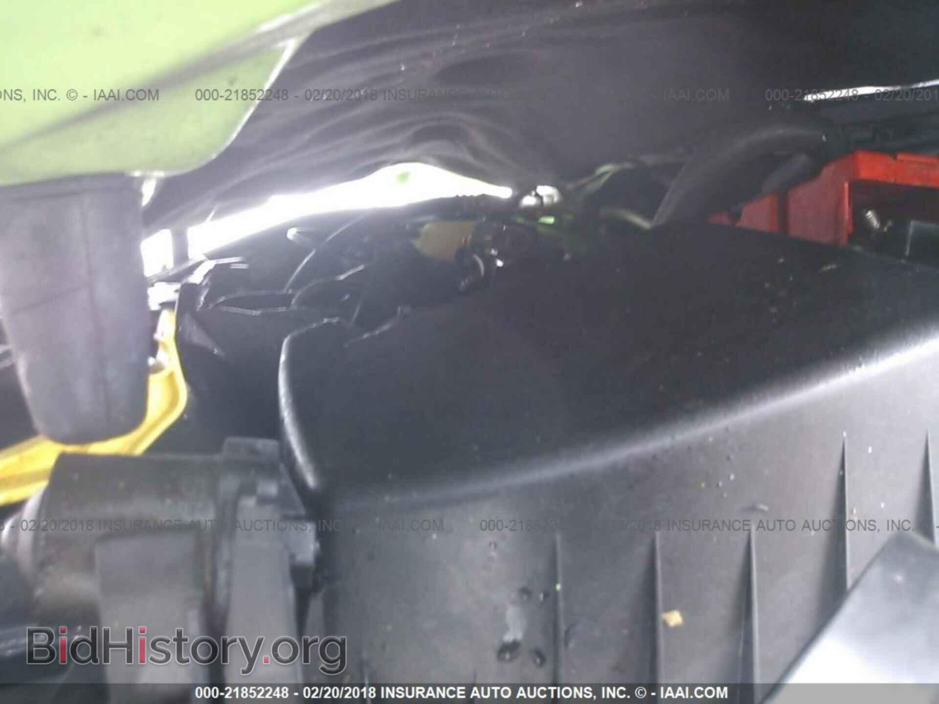 2014 Ford Fiesta - VIN: 3FADP4EJ3EM147722 - Photo 10