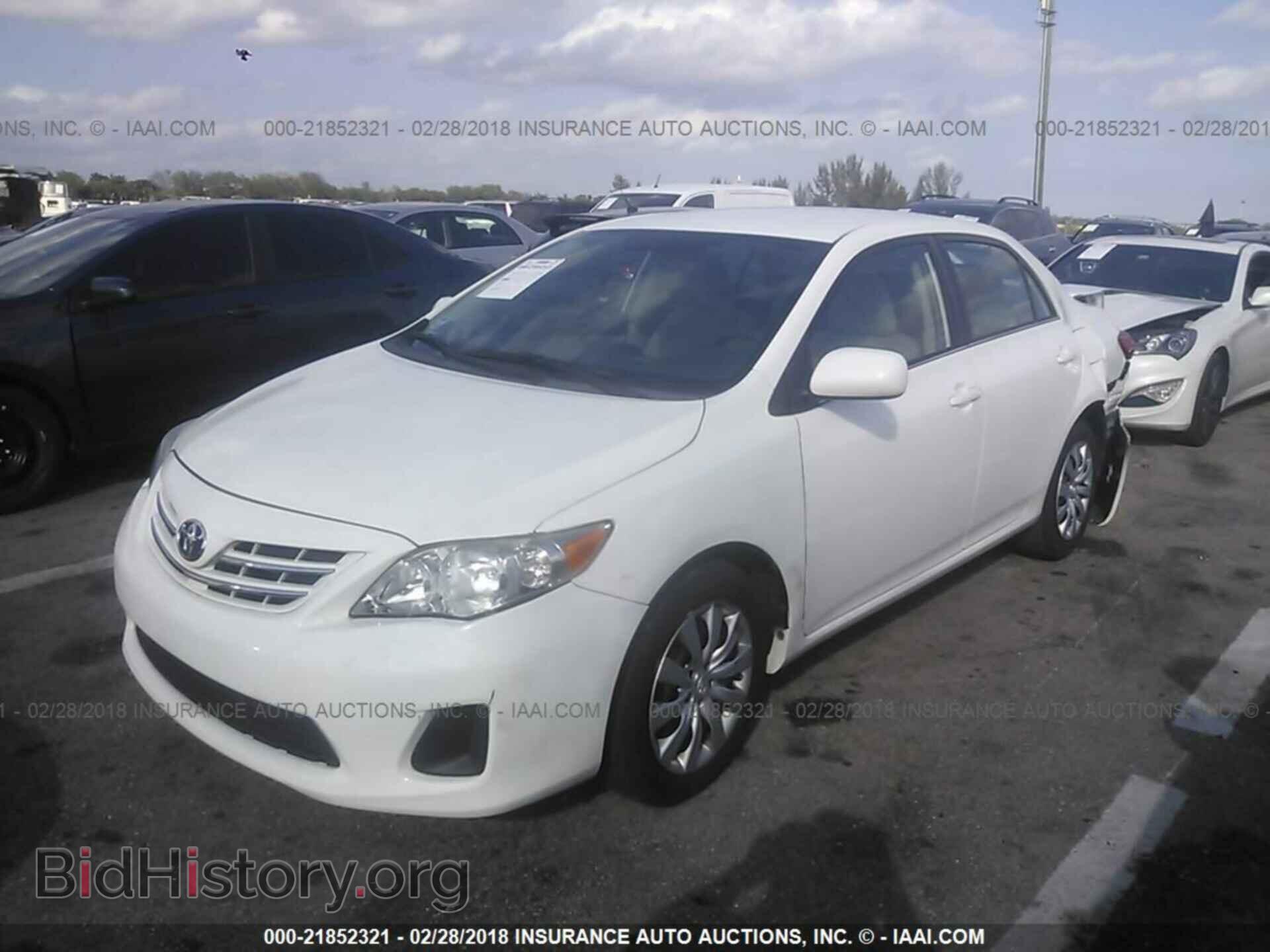 2013 Toyota Corolla - VIN: 2T1BU4EE1DC986949 - Фото 2