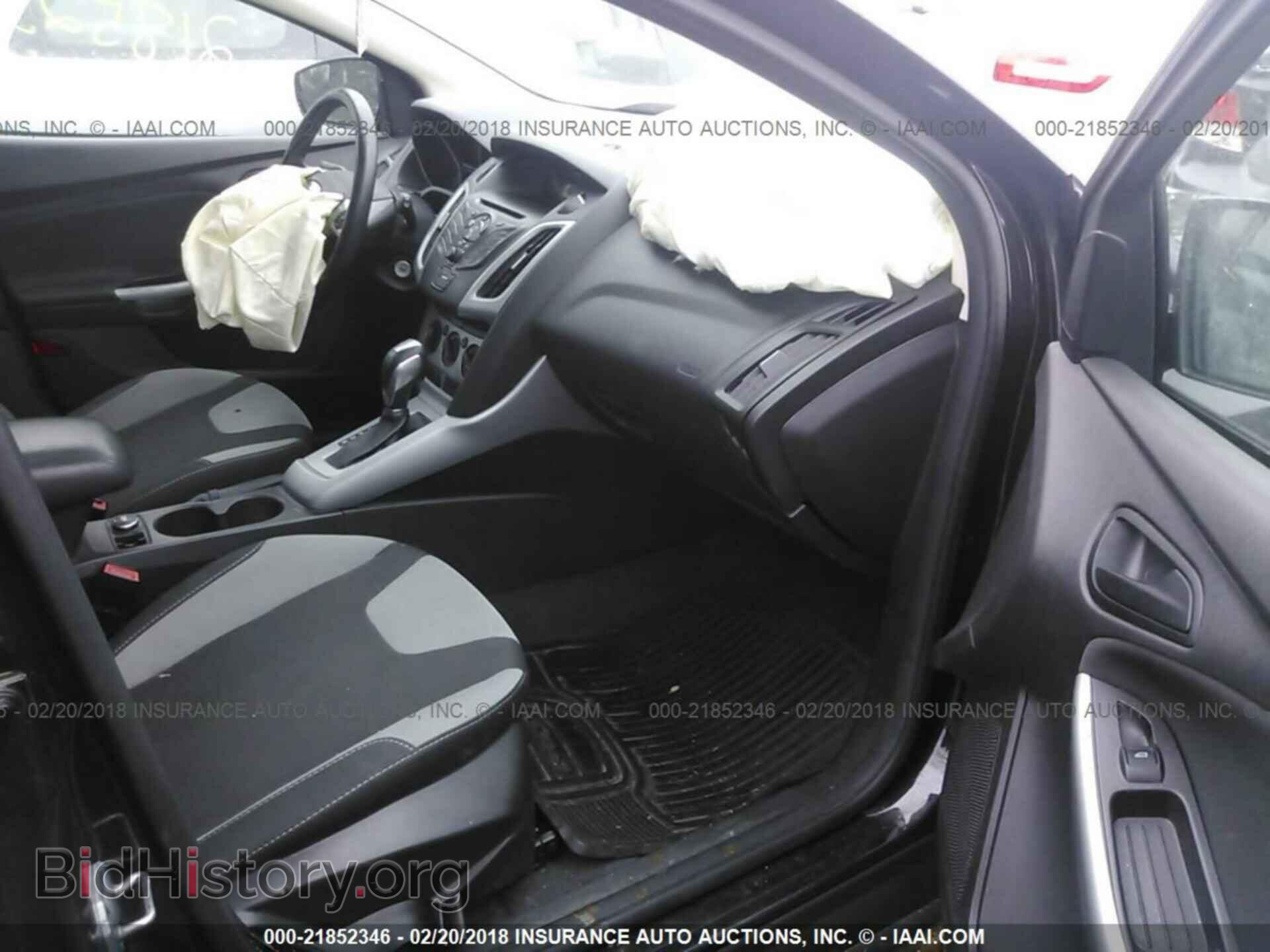 2012 Ford Focus - VIN: 1FAHP3K27CL296822 - Photo 5