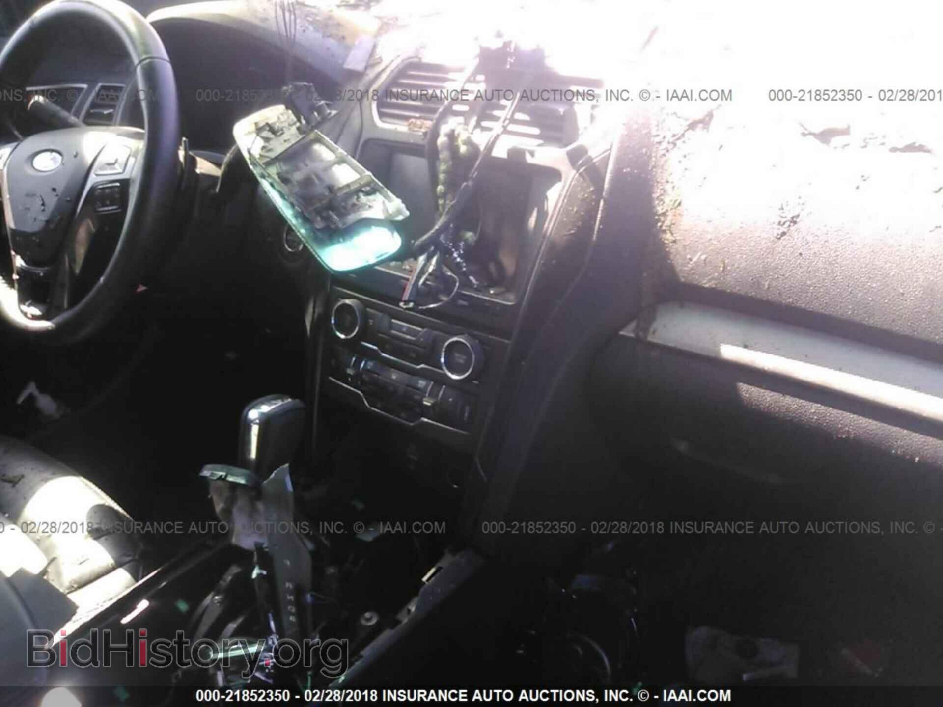 2016 Ford Explorer - VIN: 1FM5K8D82GGB08163 - Фото 5
