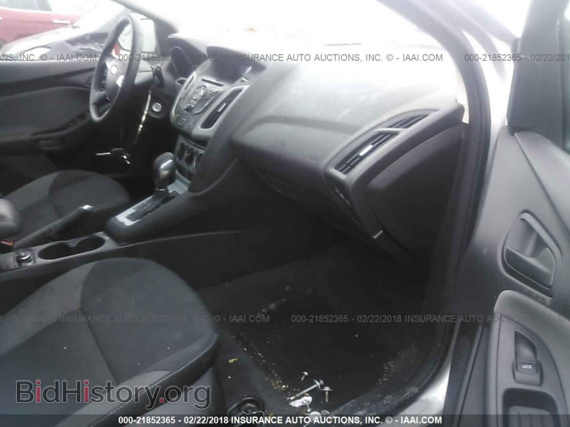 2012 Ford Focus - VIN: 1FAHP3K28CL151904 - Photo 5