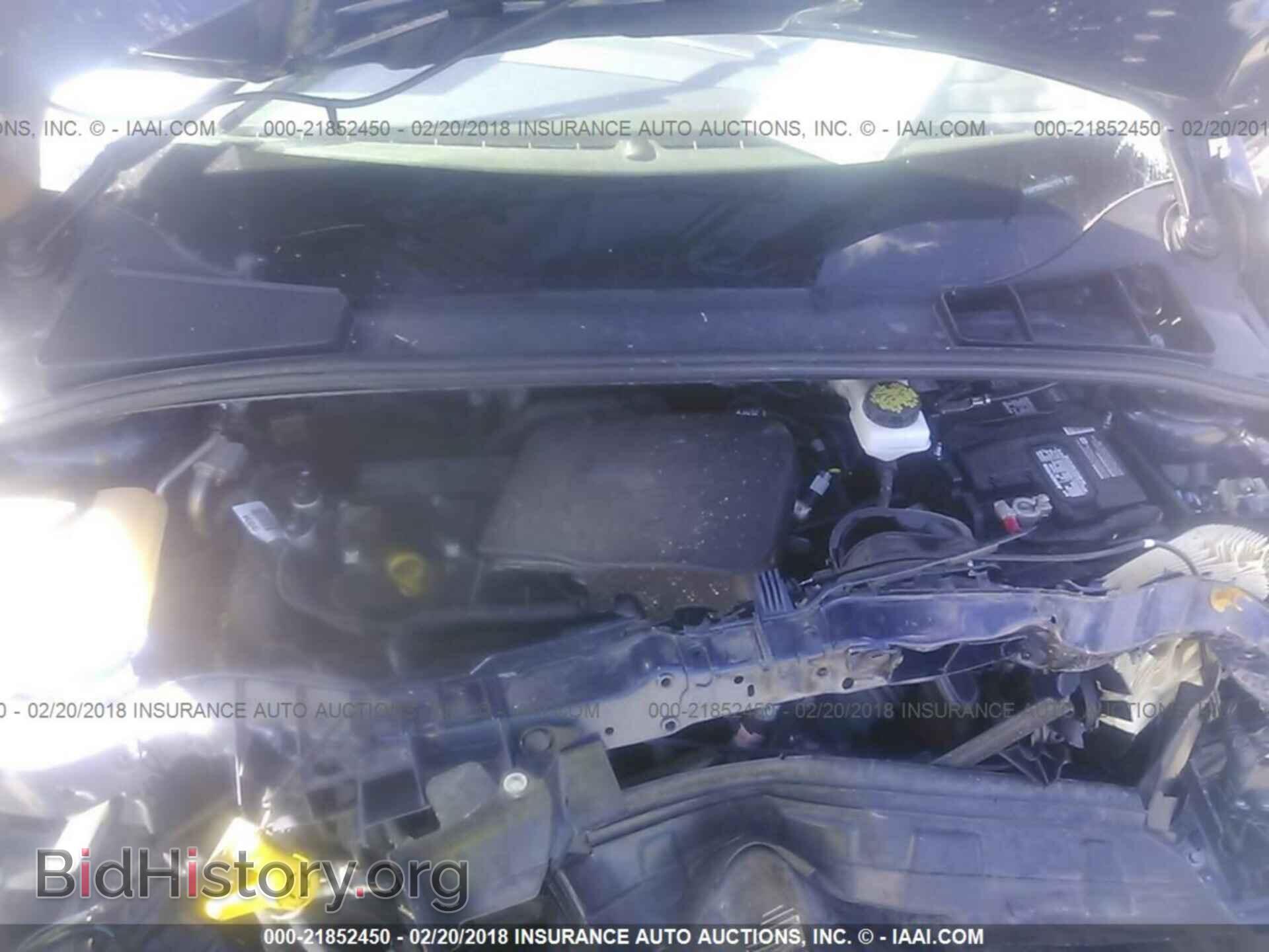 2017 Ford Focus - VIN: 1FADP3M29HL212986 - Photo 10