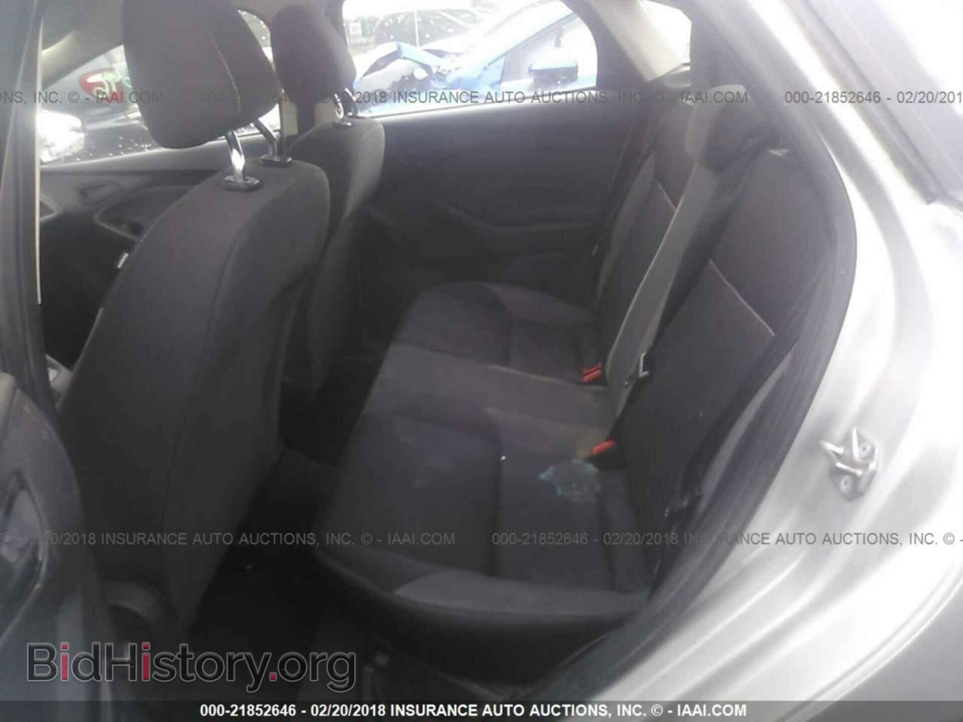 2014 Ford Focus - VIN: 1FADP3E21EL377649 - Фото 8