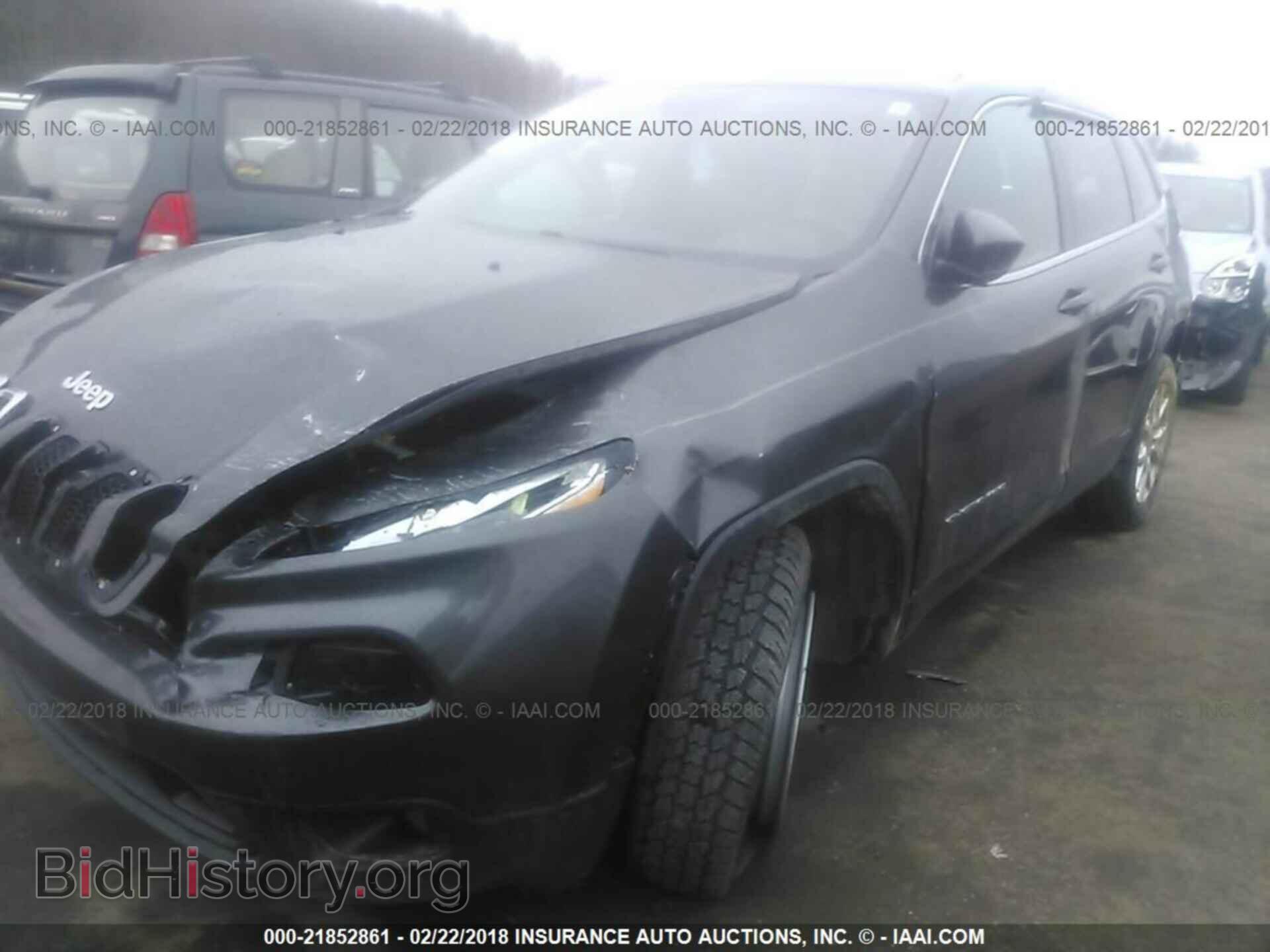 2014 Jeep Cherokee - VIN: 1C4PJMCB7EW150806 - Photo 2