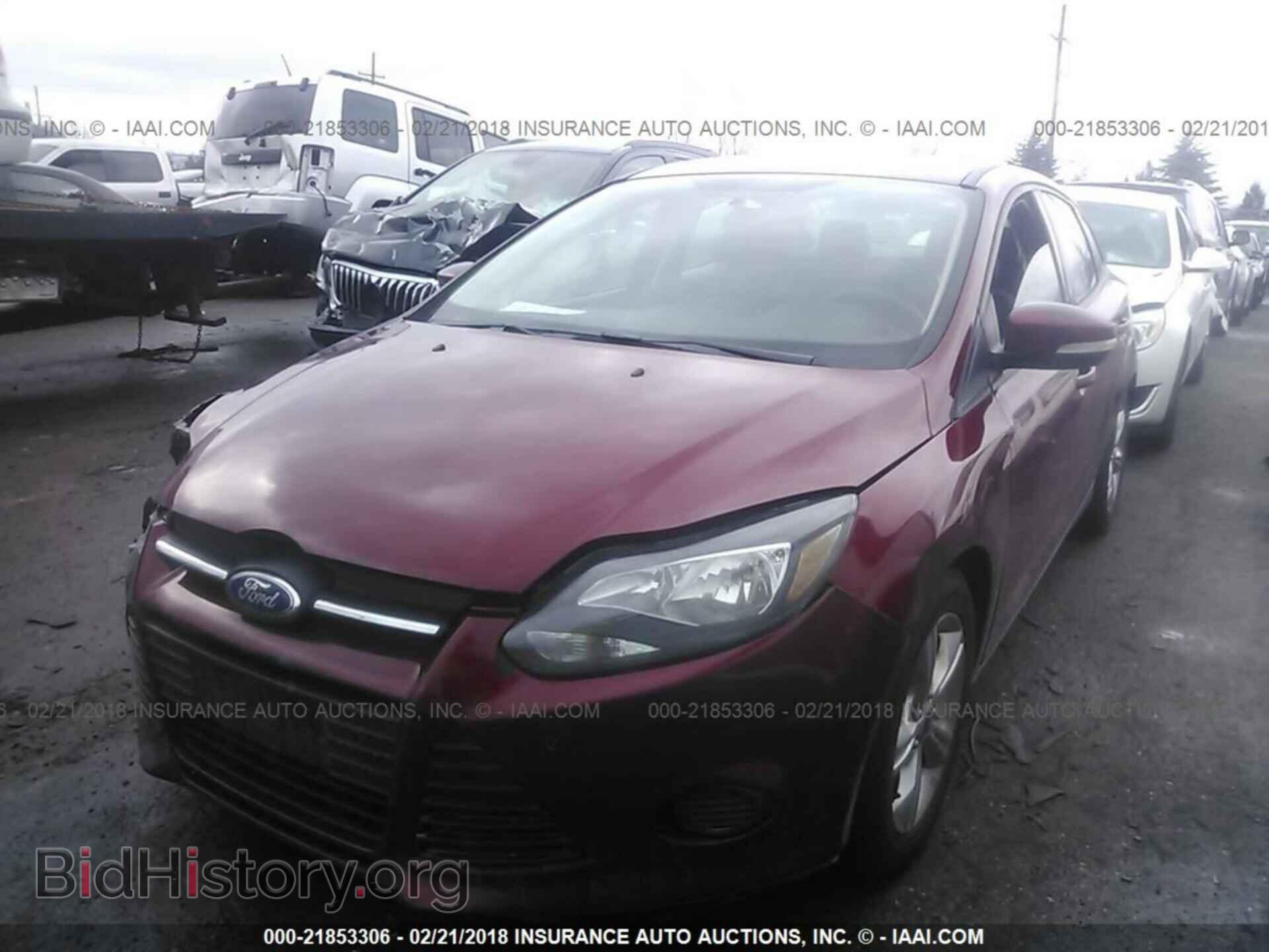 2013 Ford Focus - VIN: 1FADP3F21DL331686 - Фото 2