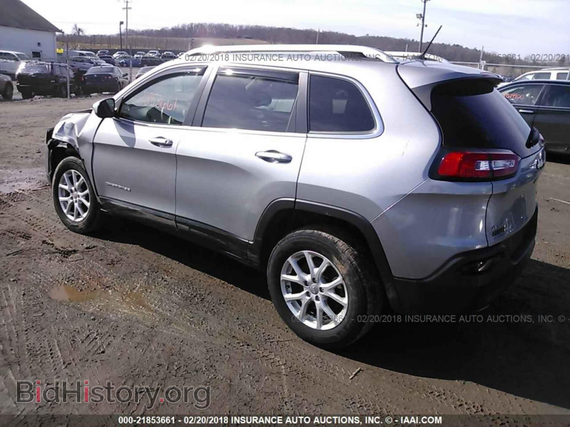 2014 Jeep Cherokee - VIN: 1C4PJMCS8EW282618 - Photo 3