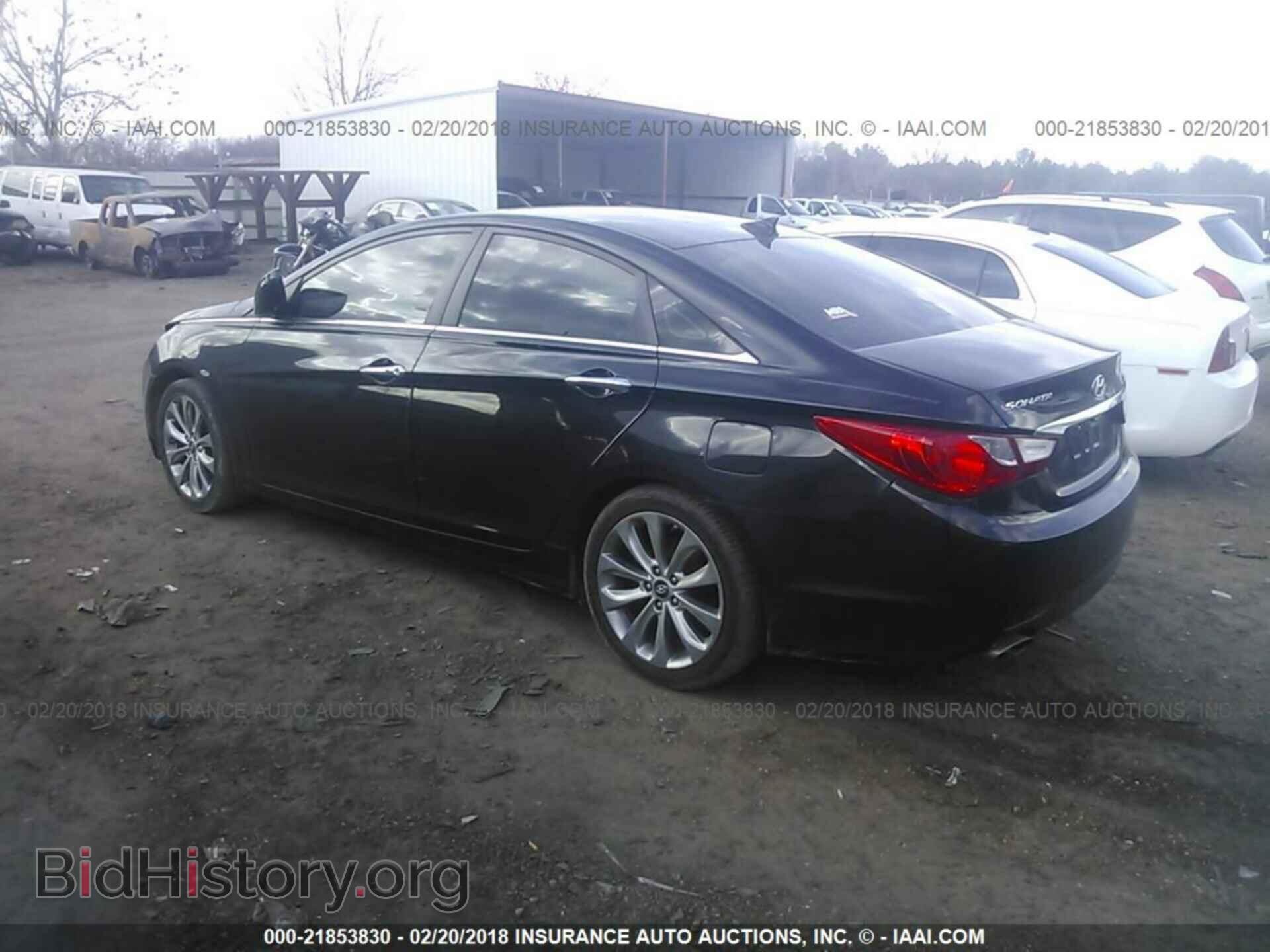 2012 Hyundai Sonata - VIN: 5NPEC4AB1CH473577 - Photo 3
