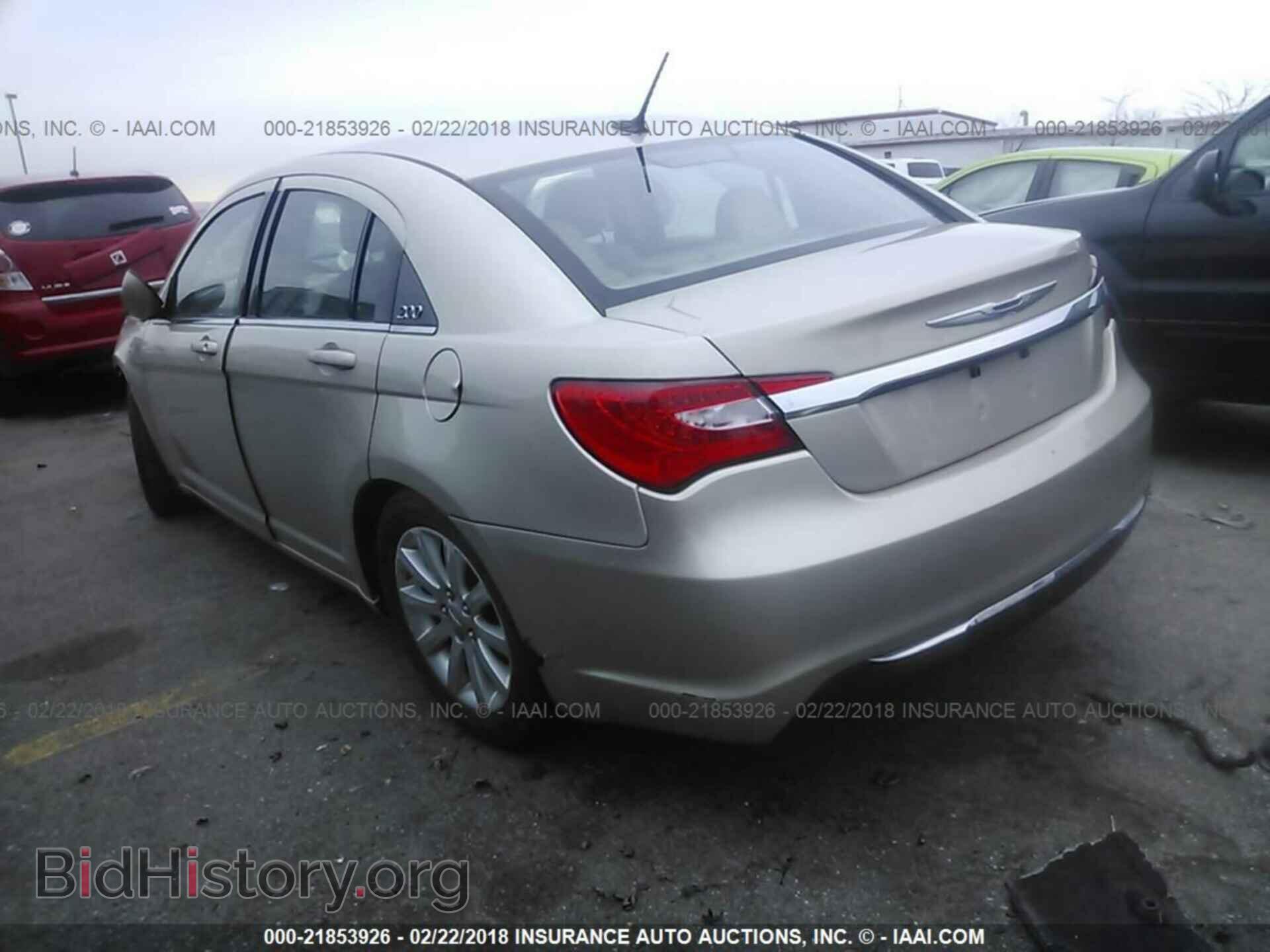 2013 Chrysler 200 - VIN: 1C3CCBBB4DN574662 - Photo 3