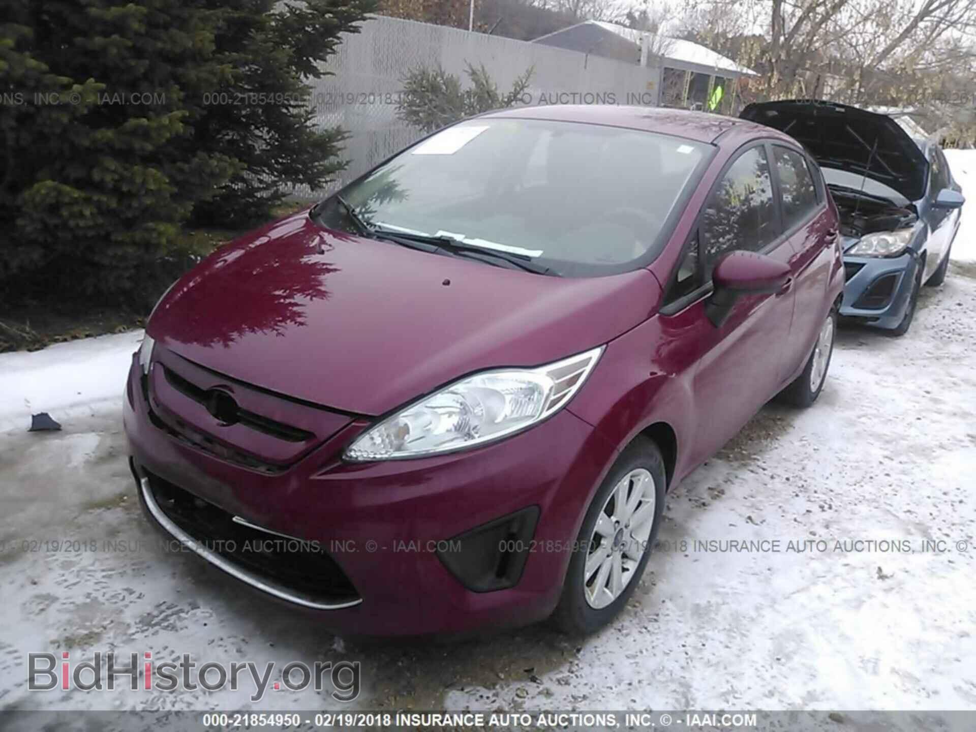 2011 Ford Fiesta - VIN: 3FADP4EJXBM233797 - Фото 2