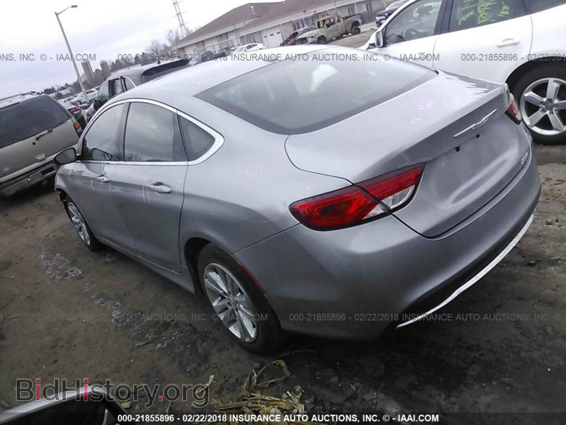 2015 Chrysler 200 - VIN: 1C3CCCAB2FN679937 - Photo 3