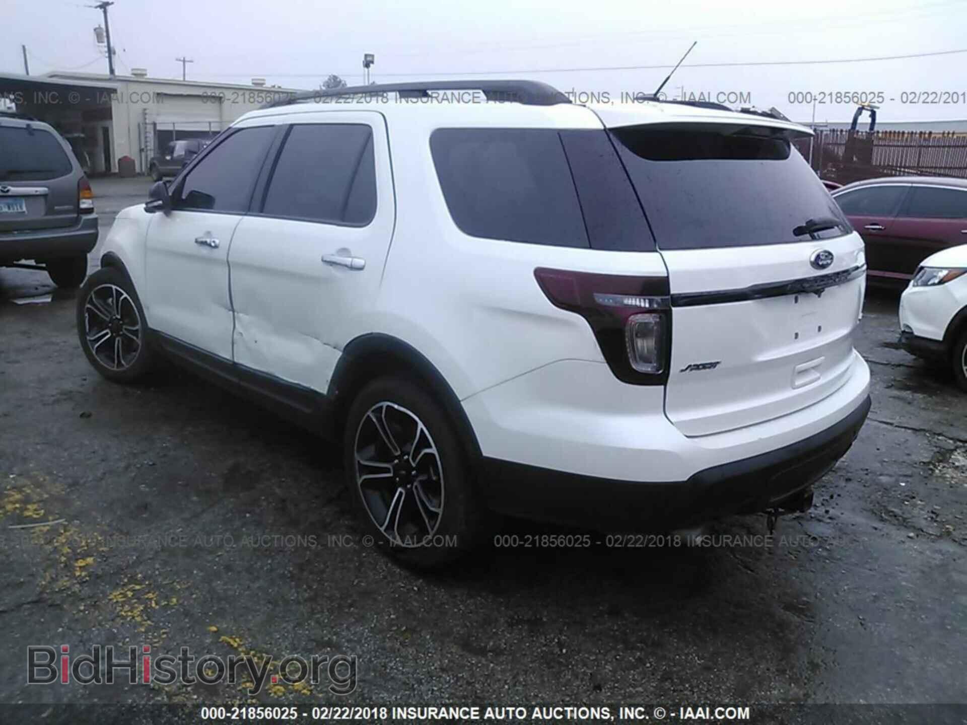 2014 Ford Explorer - VIN: 1FM5K8GT8EGC55181 - Фото 3