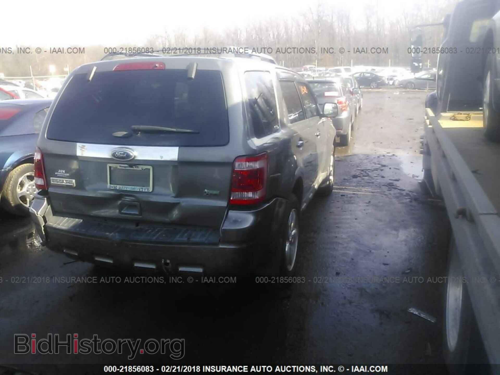 2012 Ford Escape - VIN: 1FMCU9EG1CKB37593 - Photo 4