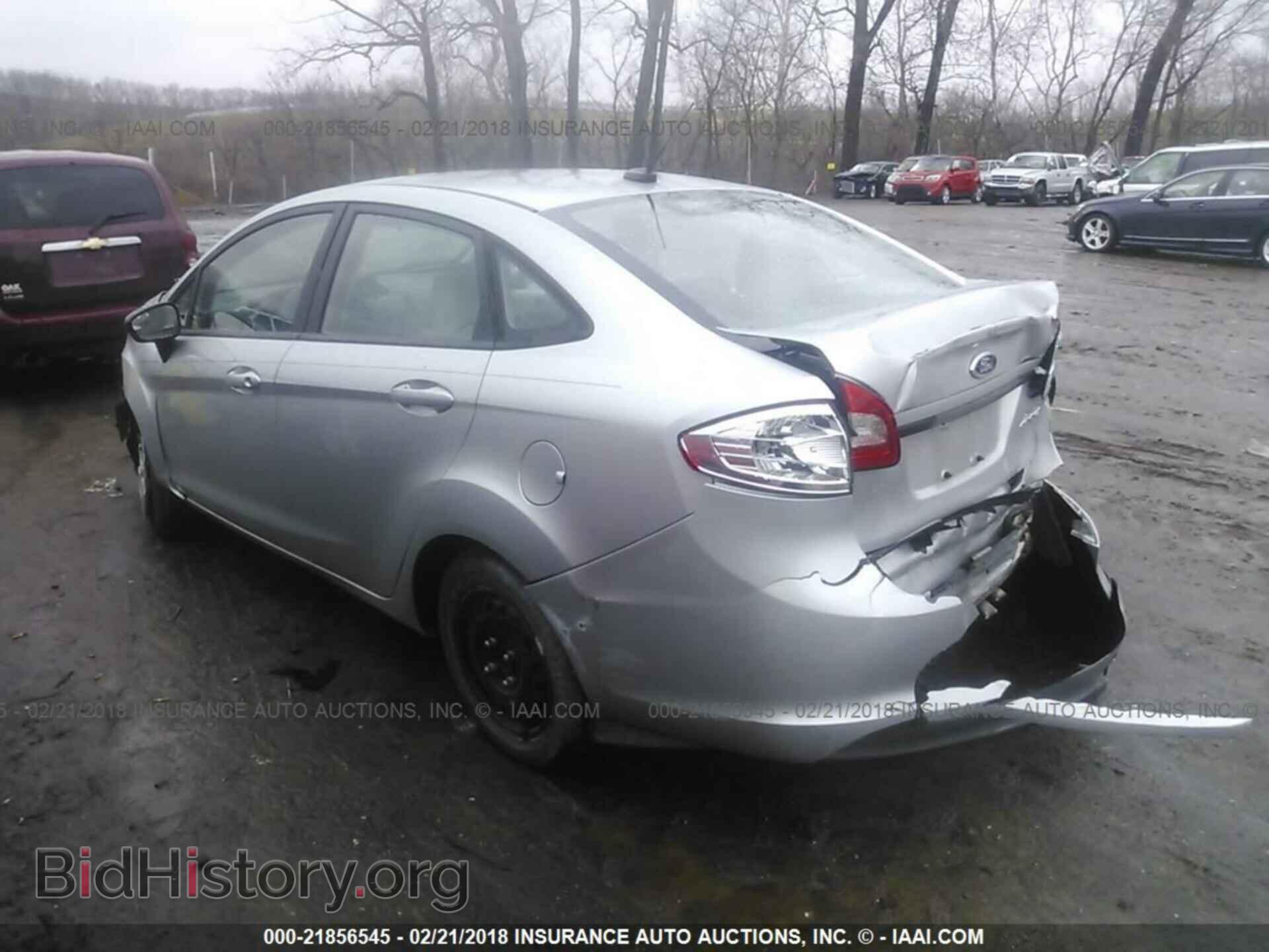 2012 Ford Fiesta - VIN: 3FADP4AJ9CM140017 - Фото 3