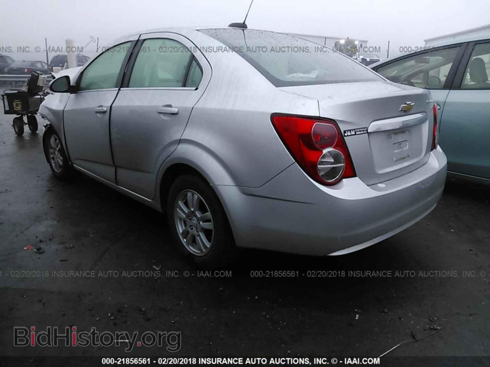 2015 Chevrolet Sonic - VIN: 1G1JC5SH5F4137764 - Фото 3