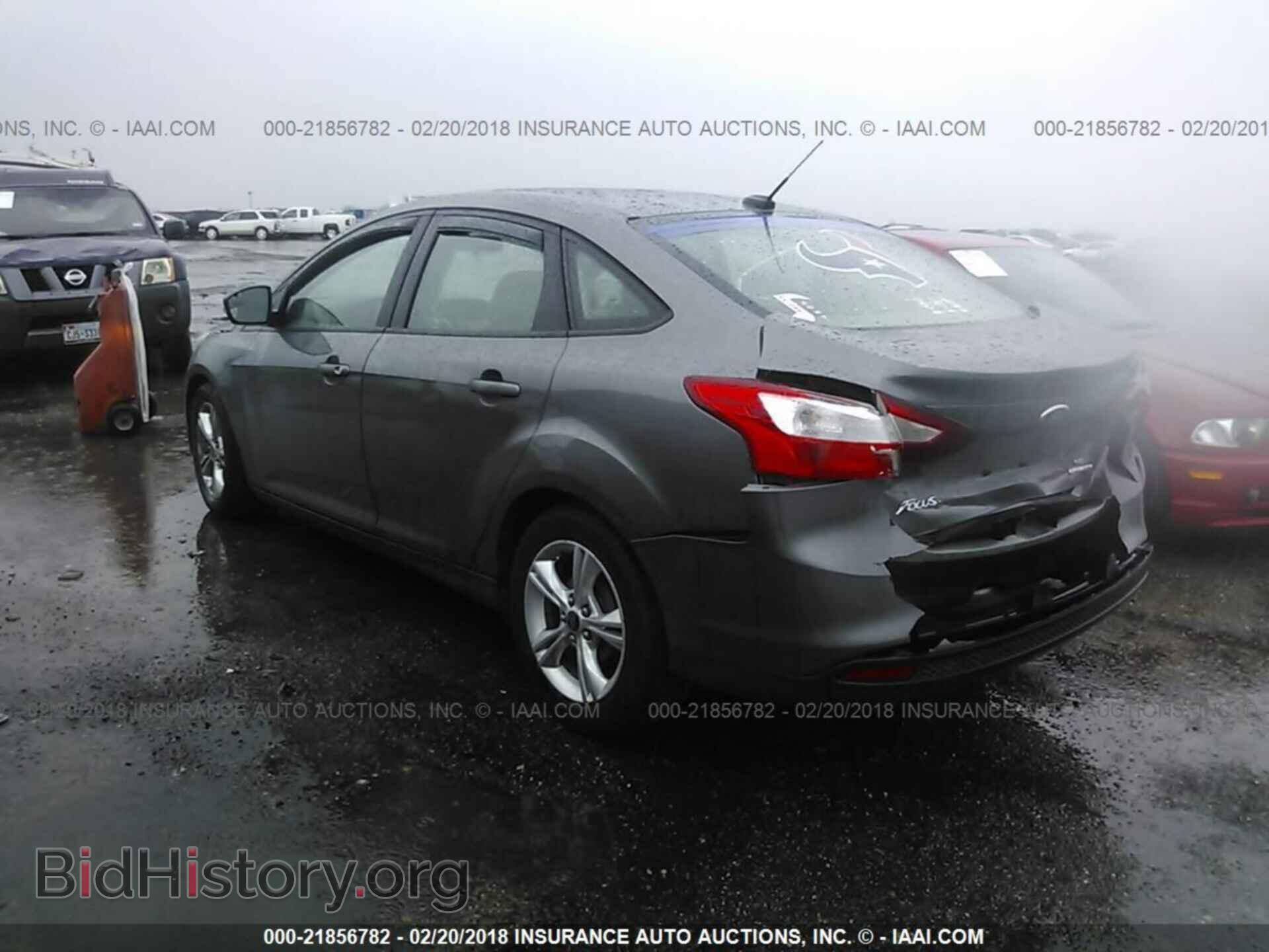 2013 Ford Focus - VIN: 1FADP3F22DL125731 - Photo 3