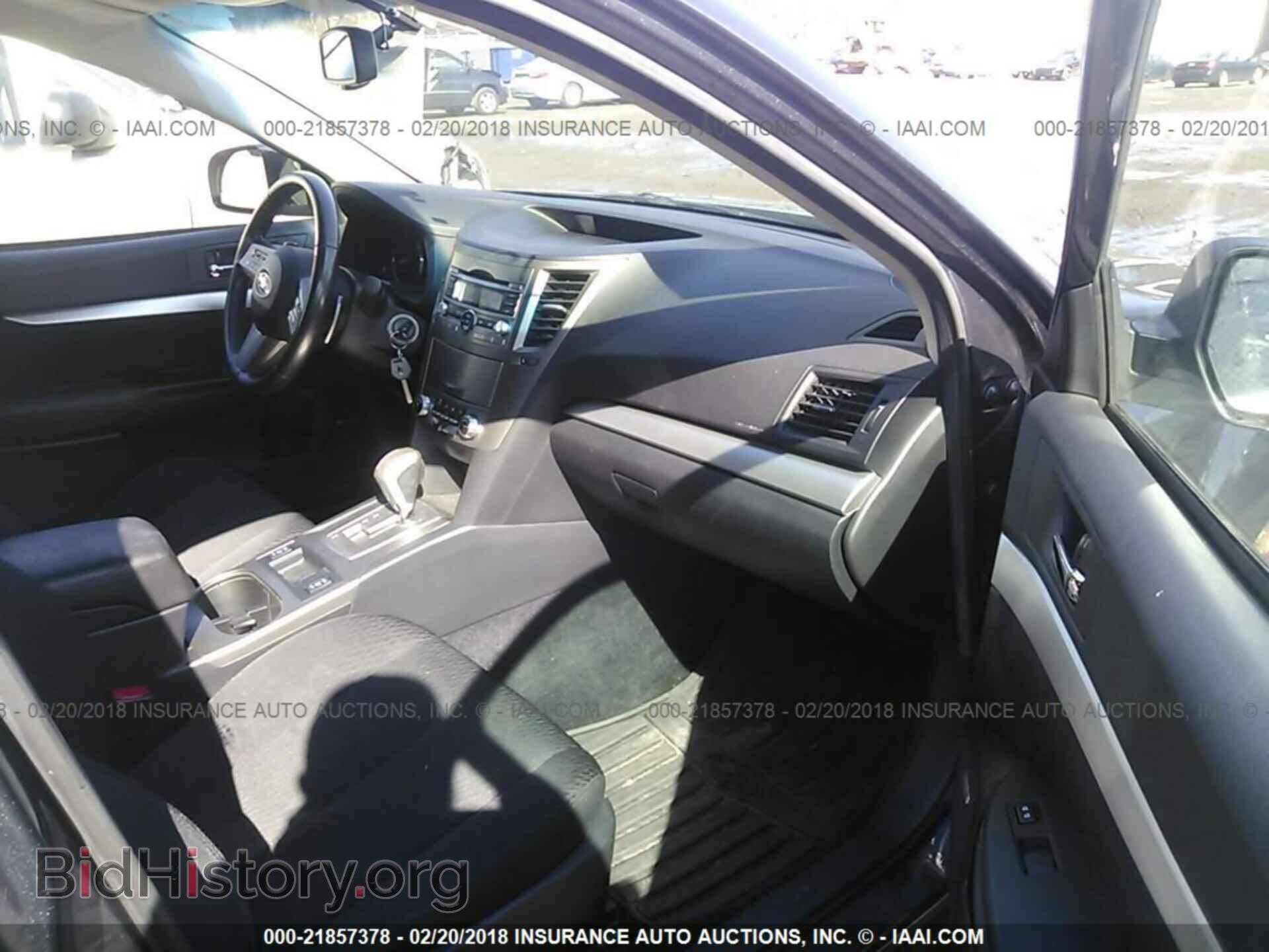 2011 Subaru Outback - VIN: 4S4BRBFC9B3346542 - Фото 5