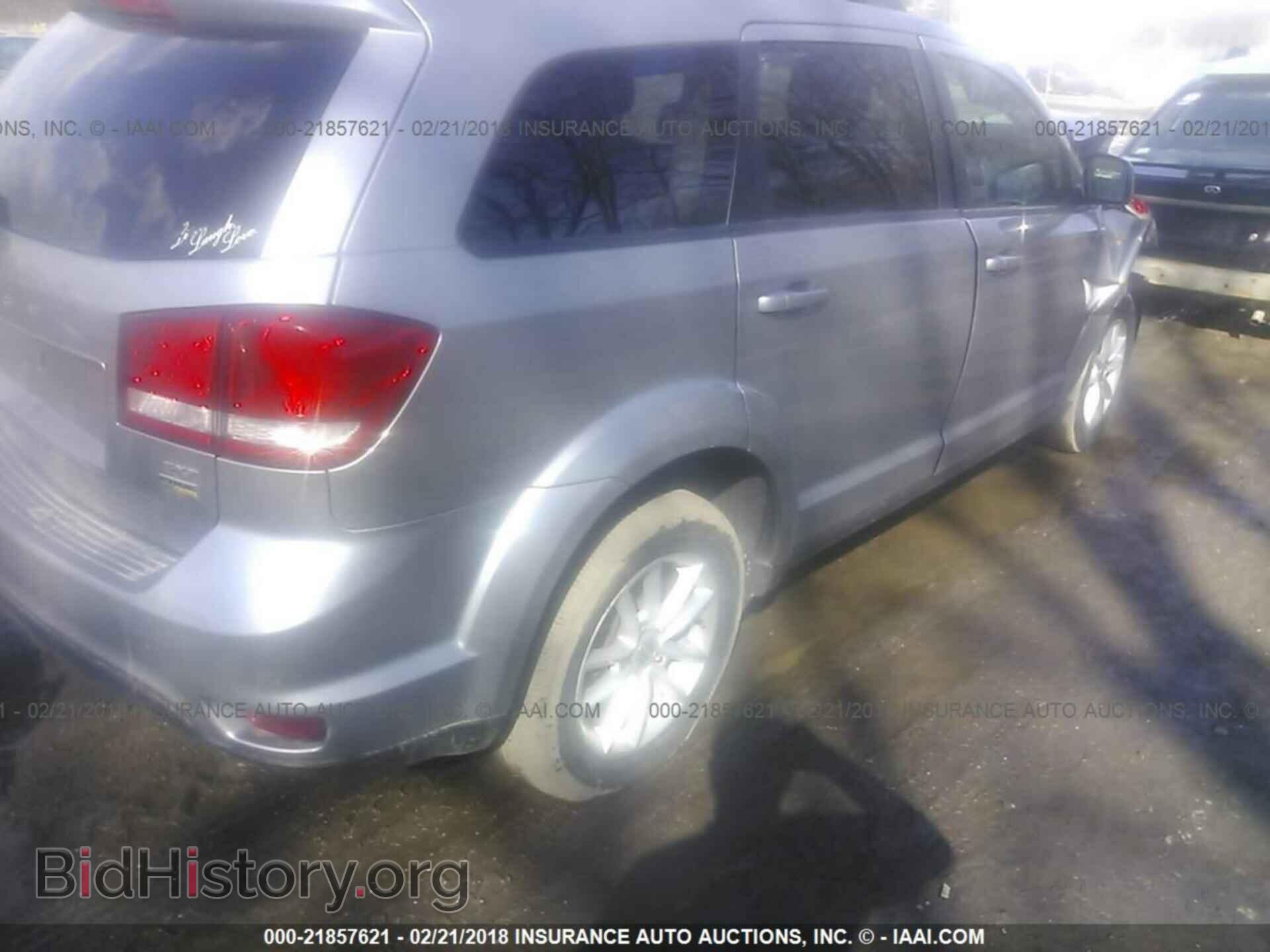 2015 Dodge Journey - VIN: 3C4PDCBG2FT743527 - Photo 4