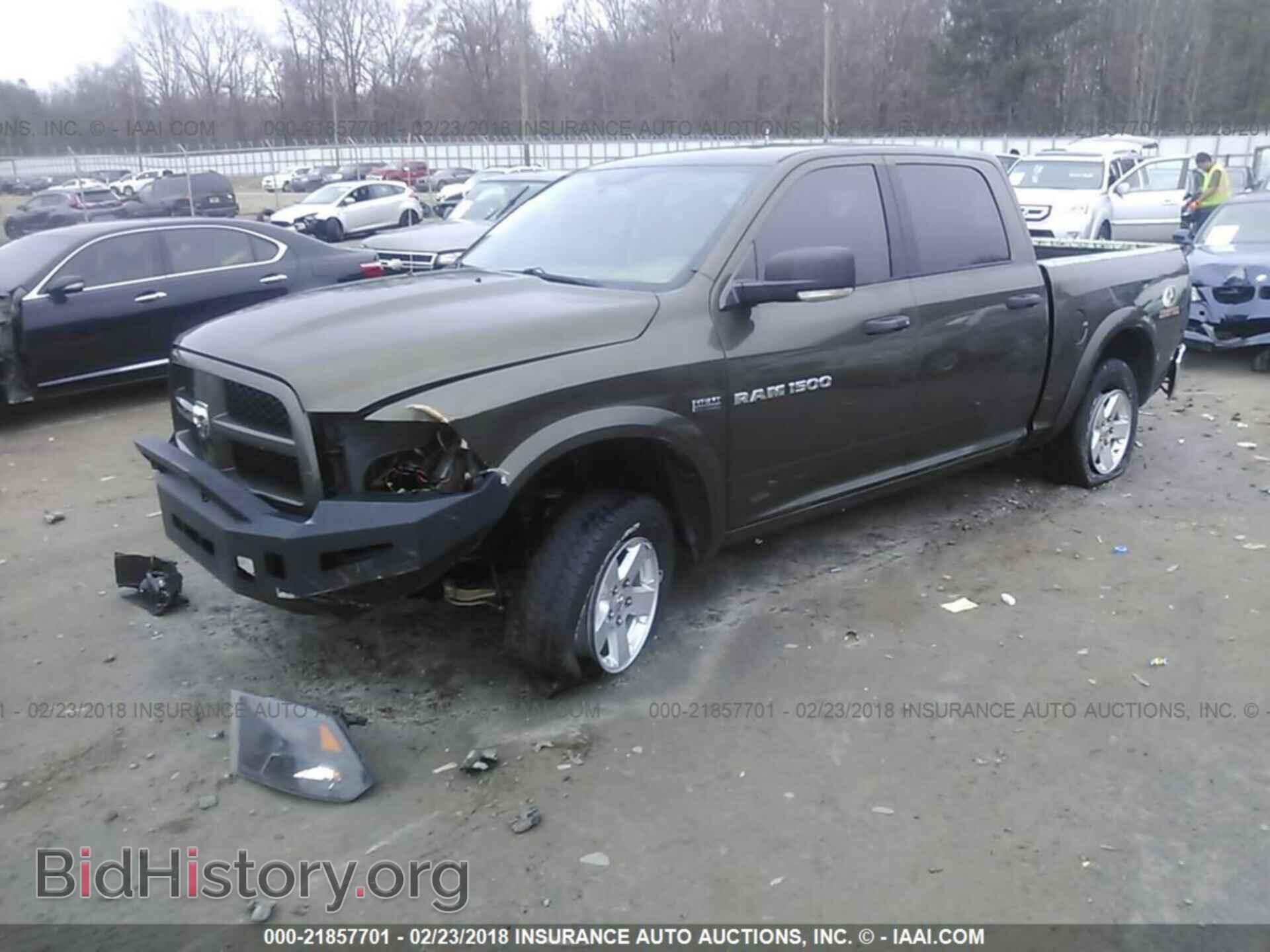 2012 Dodge Ram 1500 - VIN: 1C6RD7LT8CS229942 - Фото 2