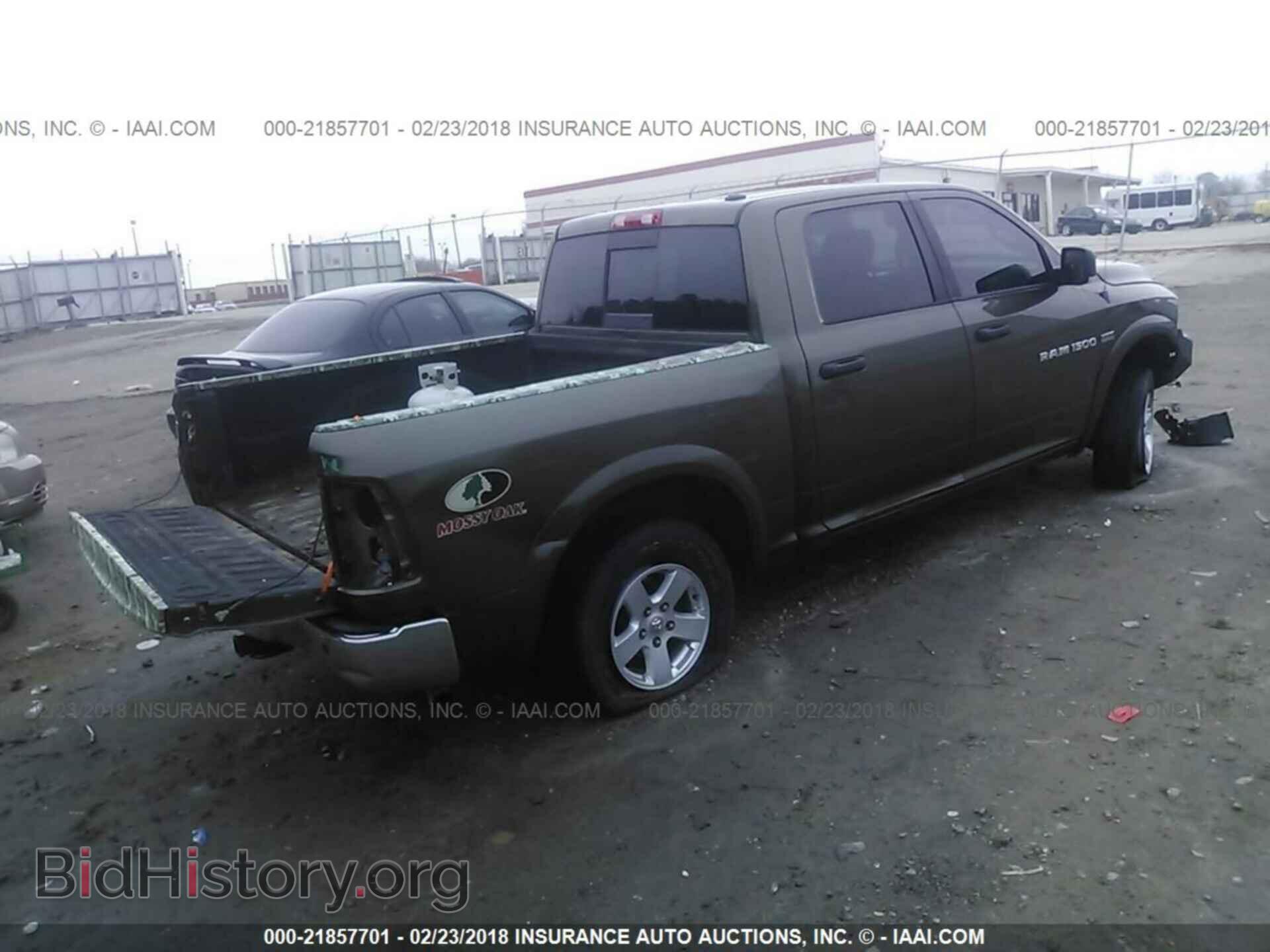 2012 Dodge Ram 1500 - VIN: 1C6RD7LT8CS229942 - Фото 4