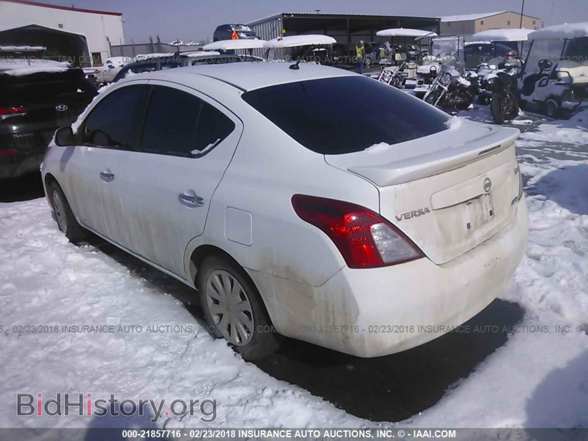 2014 Nissan Versa - VIN: 3N1CN7AP8EL868019 - Фото 3