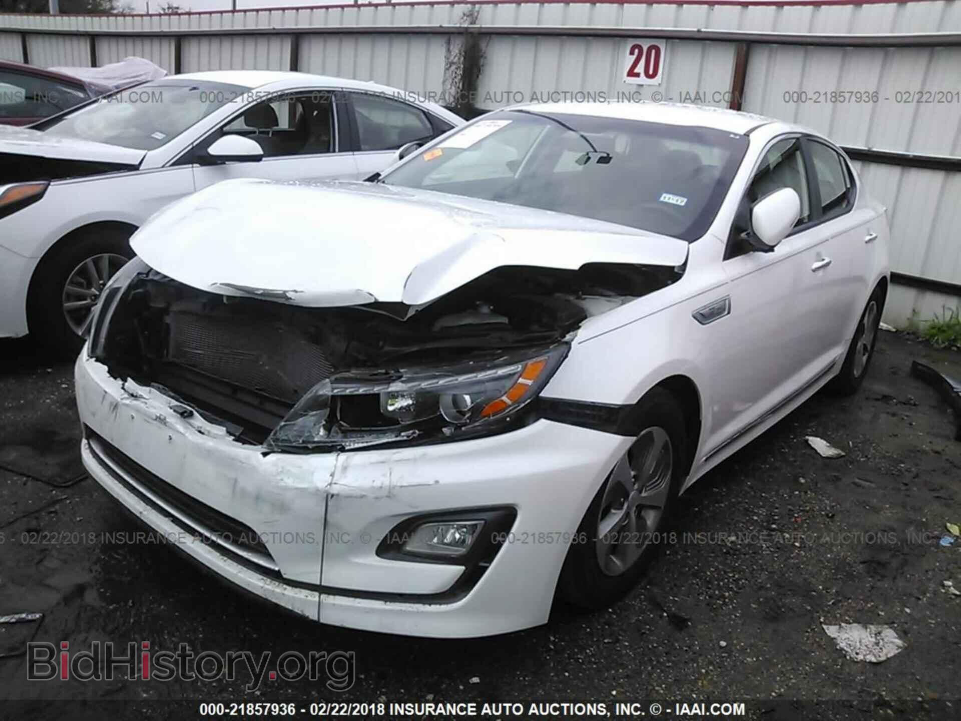 2015 Kia Optima - VIN: KNAGM4AD6F5090775 - Photo 2