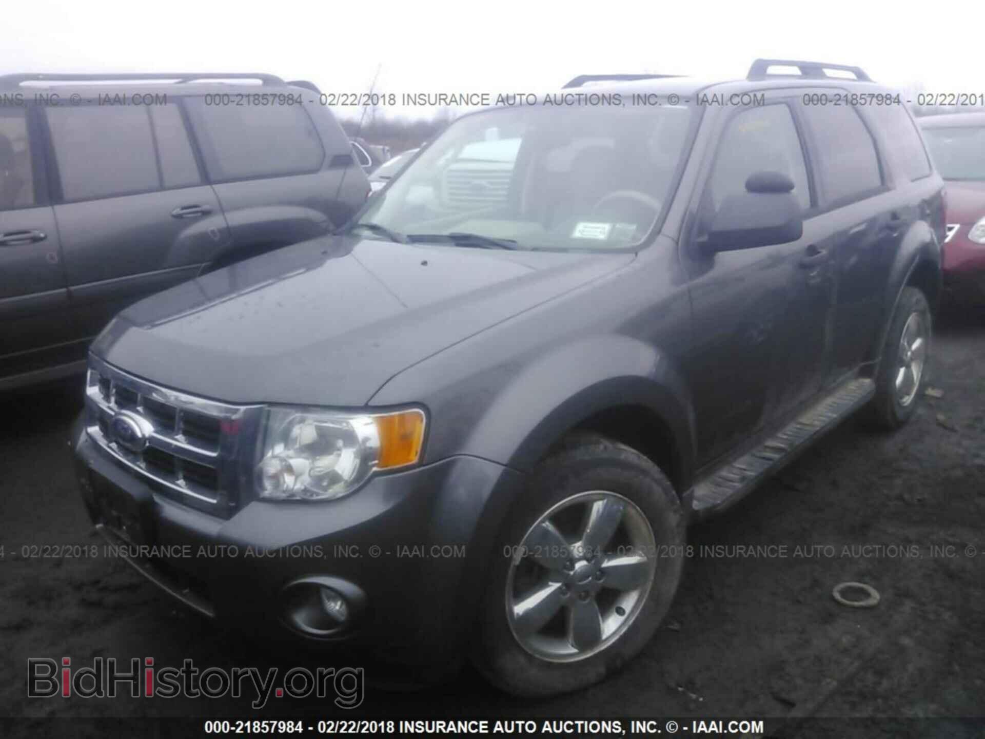 2012 Ford Escape - VIN: 1FMCU9D73CKC78764 - Photo 2