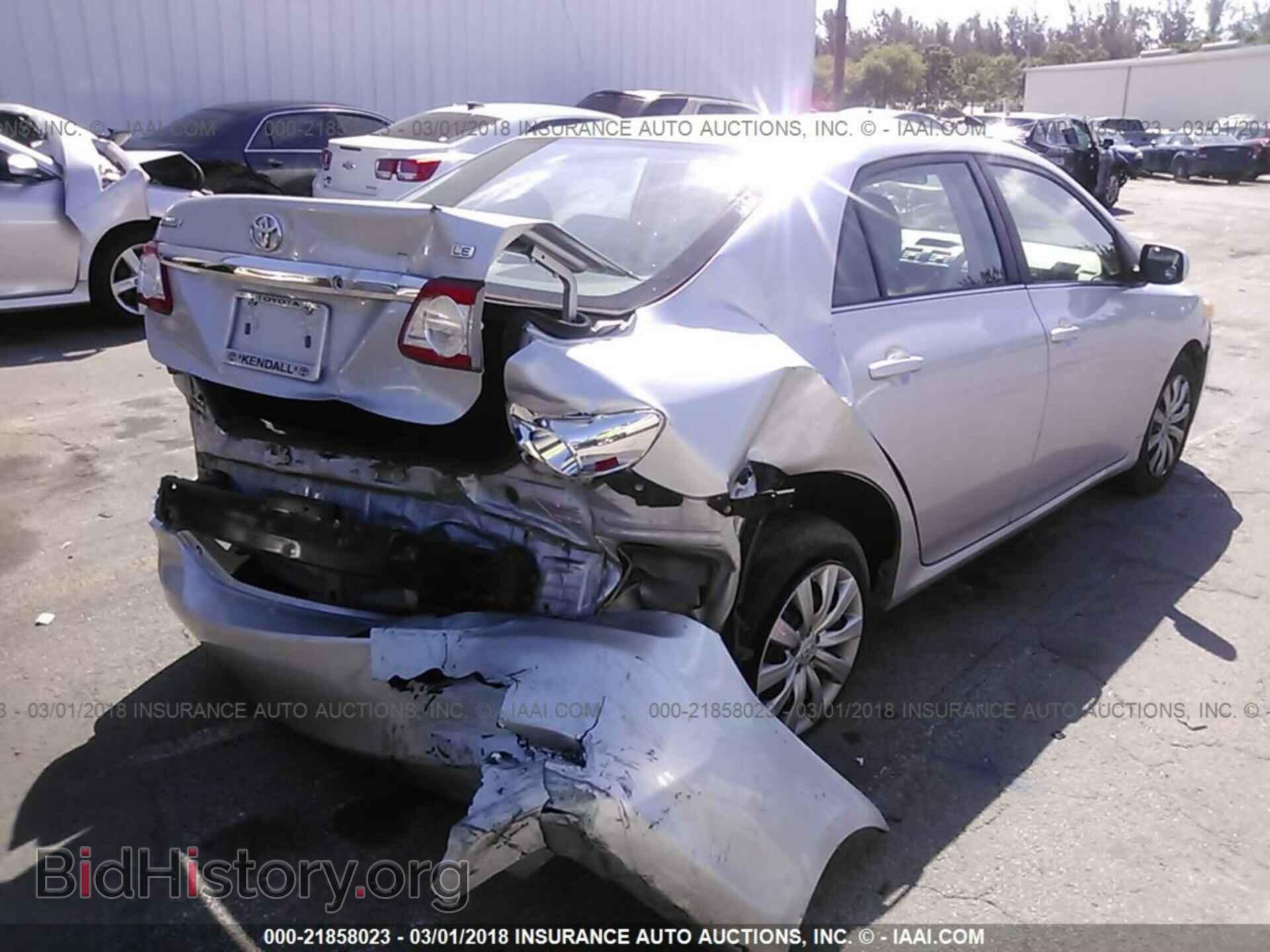 2013 Toyota Corolla - VIN: 5YFBU4EE8DP095301 - Photo 4