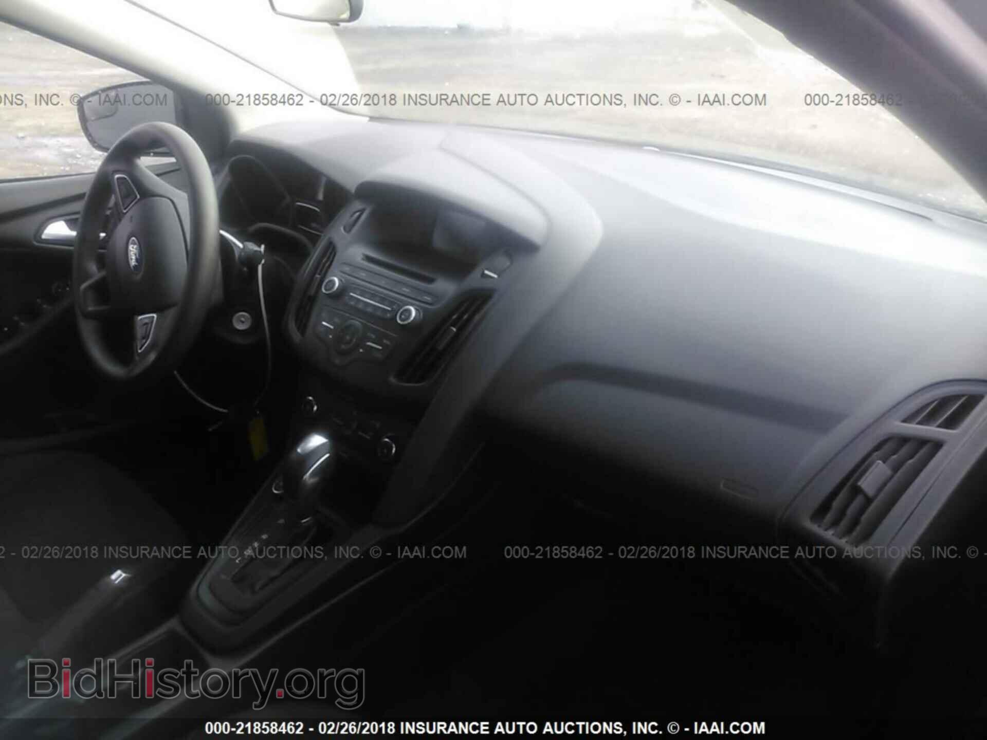 2015 Ford Focus - VIN: 1FADP3F26FL282861 - Photo 5