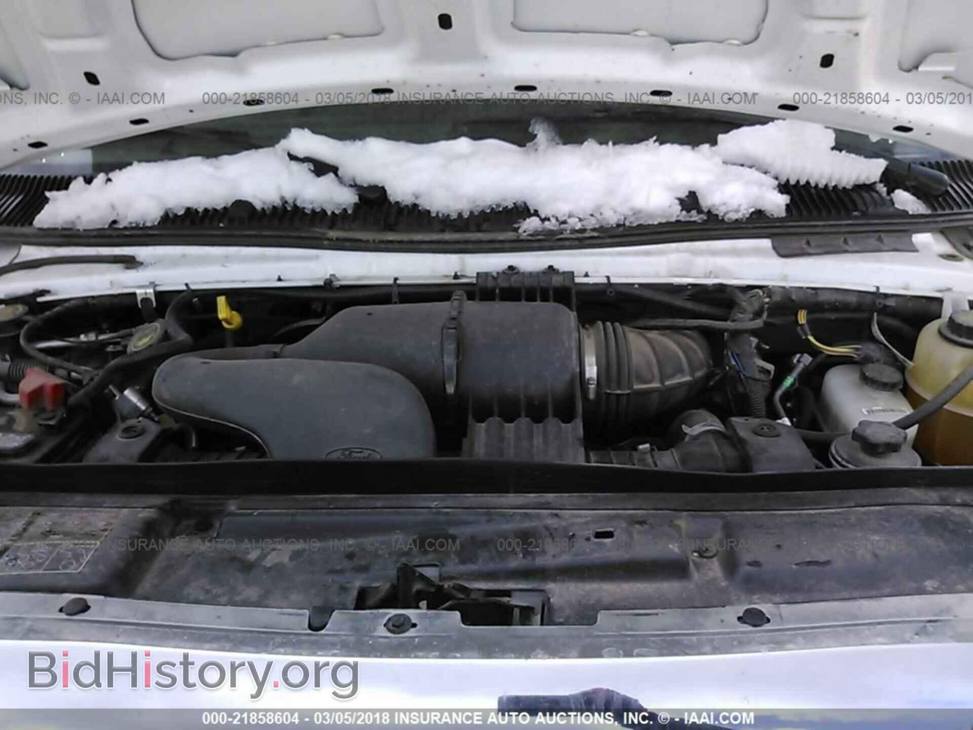 2016 Ford Econoline - VIN: 1FDXE4FS0GDC25646 - Фото 9